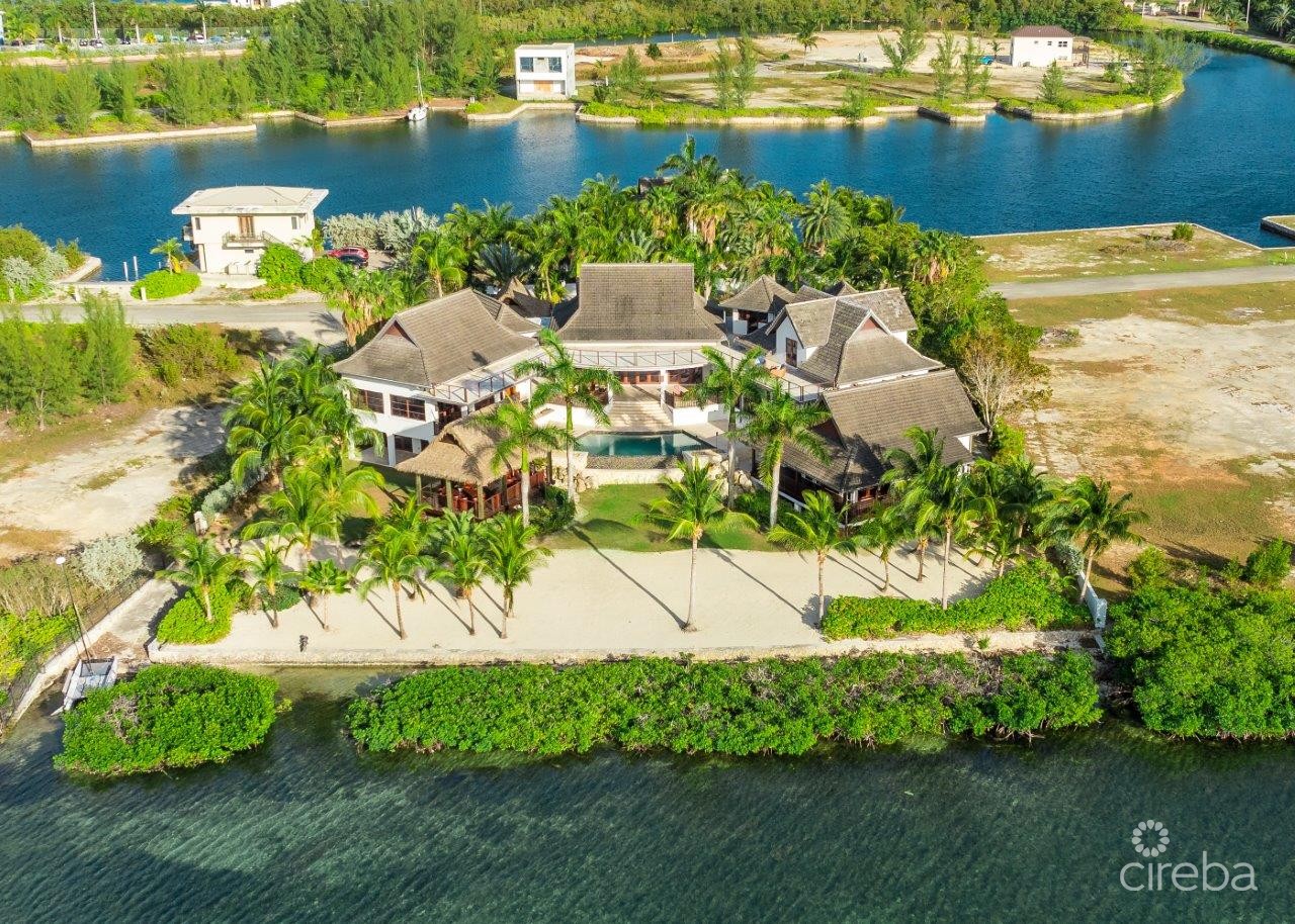 THE SEAWIND BEACH ESTATE & BOAT HOUSE | A BEACH, OCEAN AND CANAL FRONT ESTATE | MANGROVE POINT