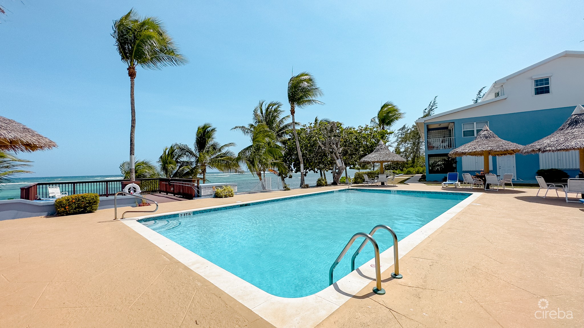 MOON BAY OCEANFRONT CONDO