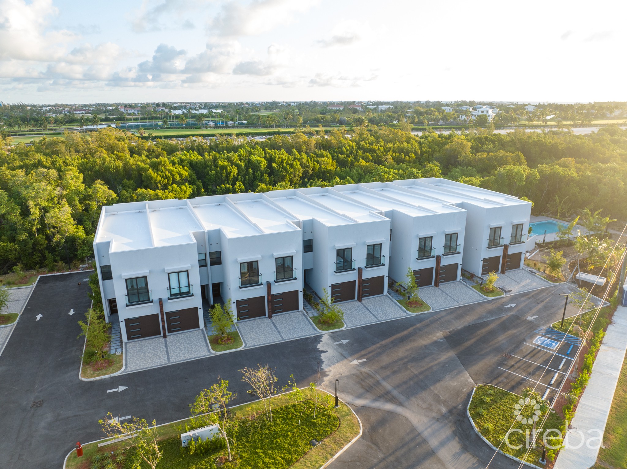 LOTUS – 3 BED TOWNHOUSE WITH GARAGE