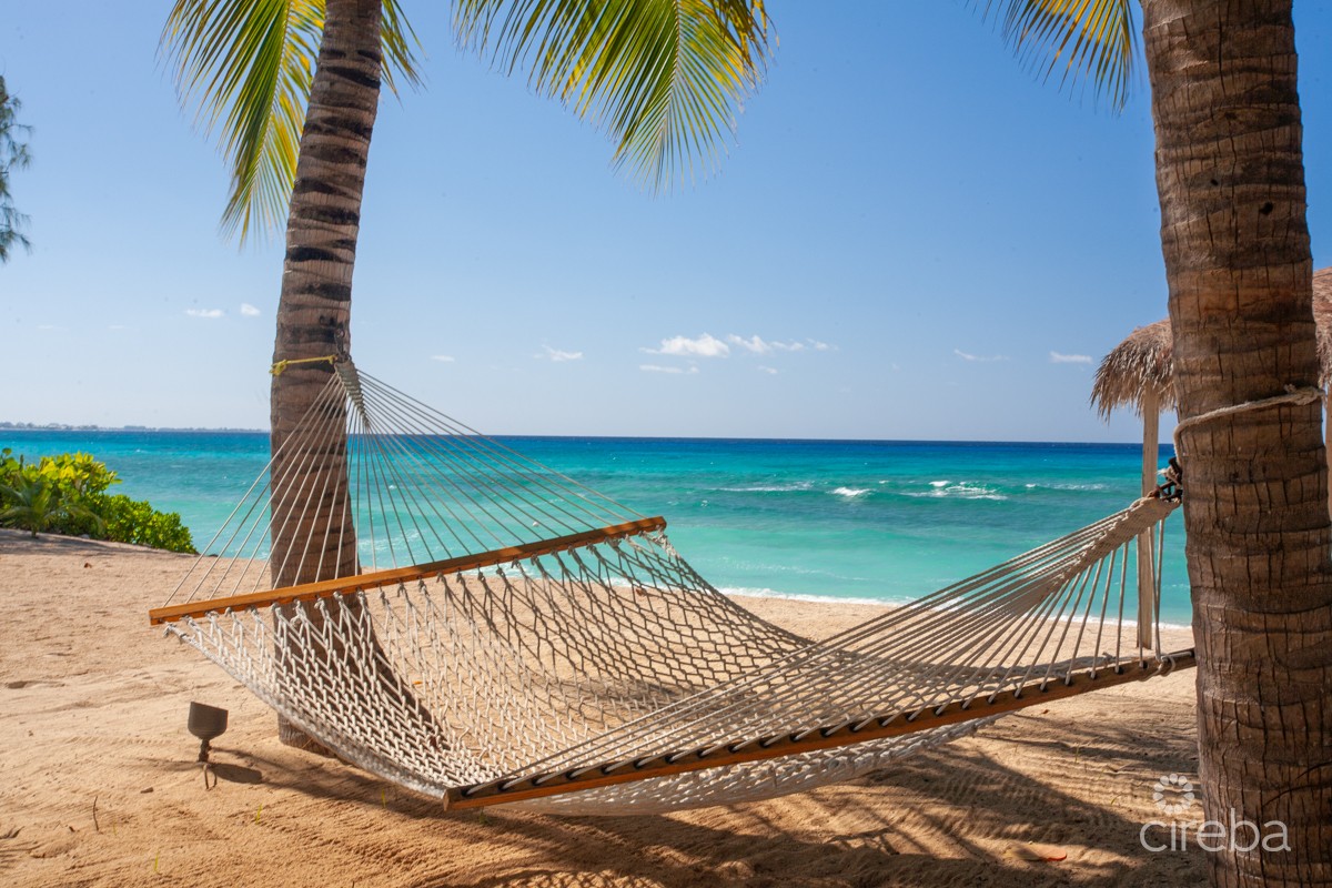 SEA BREEZE ON 7MB – 4 BEDROOM PLUS DEN