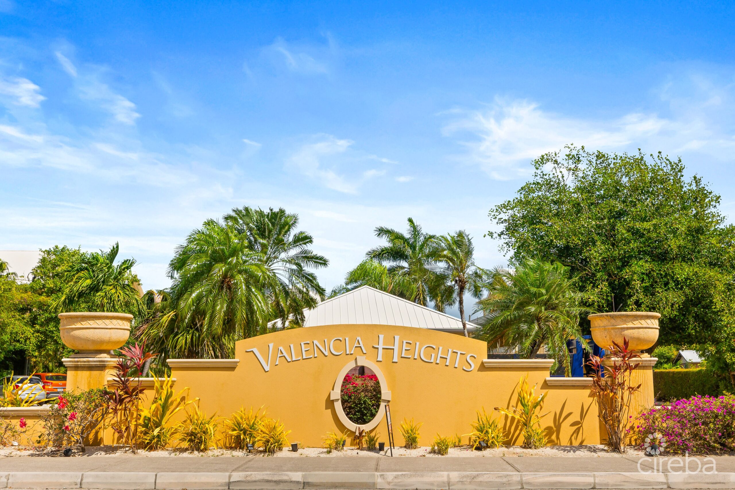 VALENCIA HEIGHTS- 2 BED 2 BATH