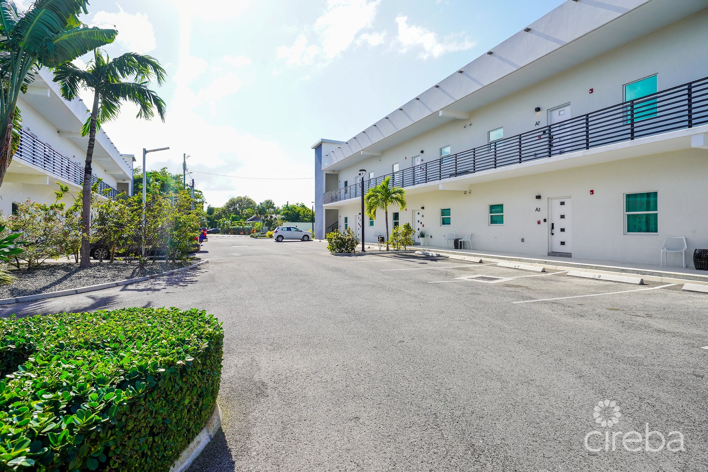 BREEZY PORT – 8 UNITS