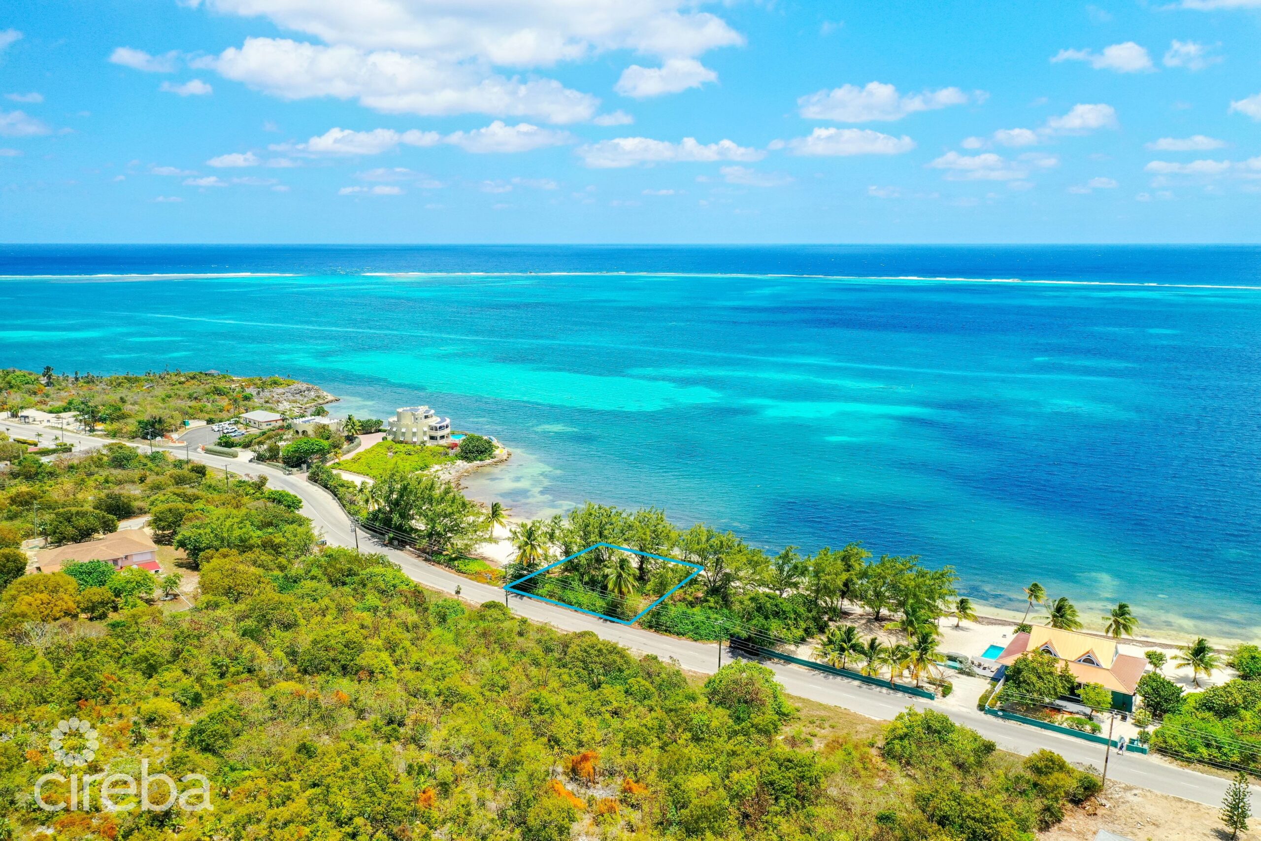 PRIME BEACHFRONT EAST END LAND 0.29 ACRE