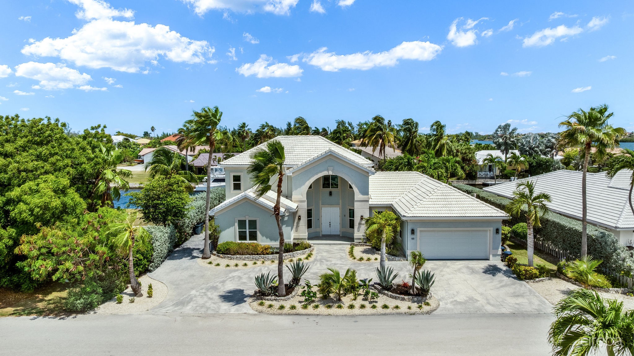 LATITUDE – CANAL FRONT LIVING IN GOVERNOR’S HARBOUR