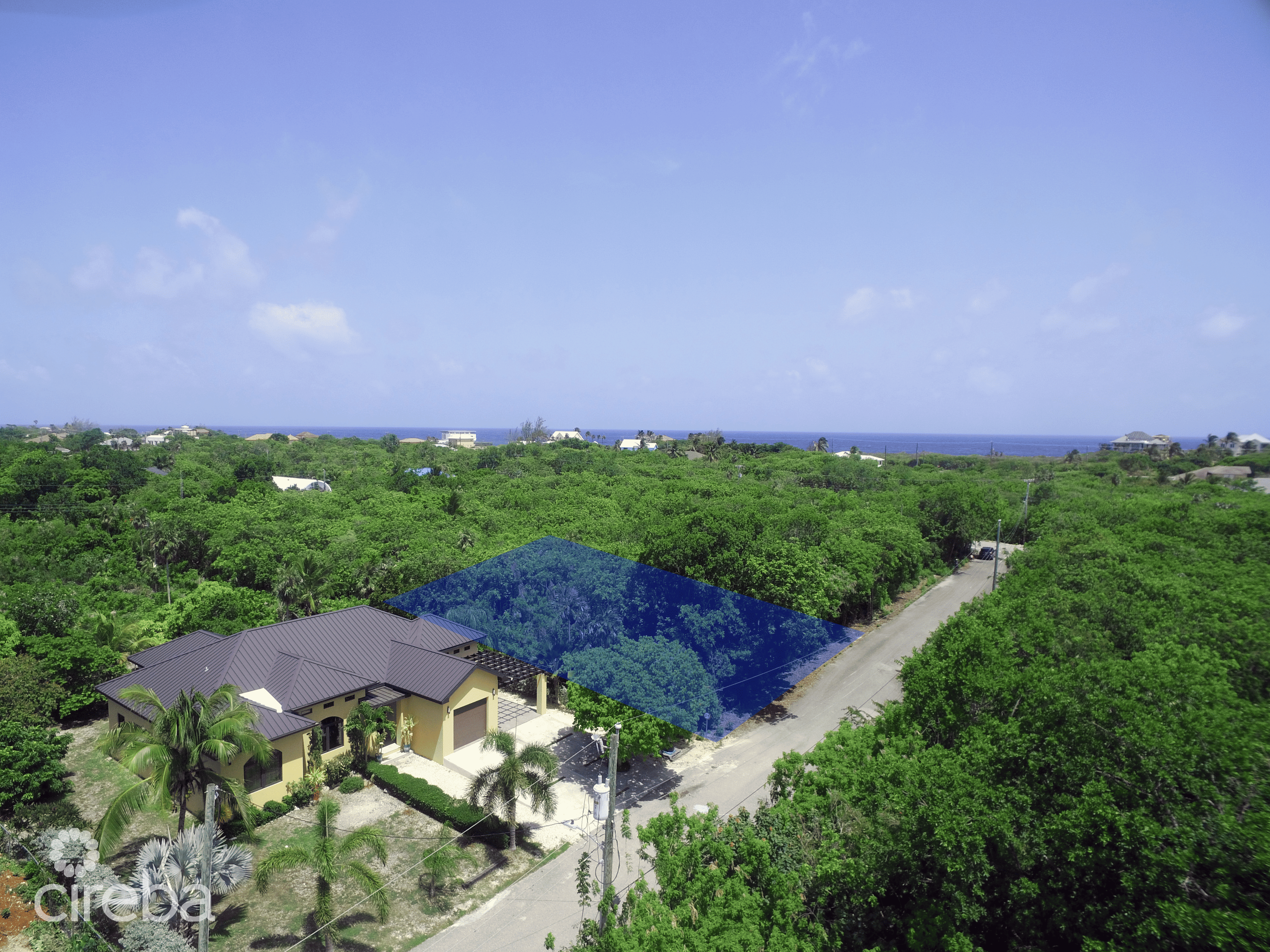 OVERSIZED LOT NEAR MANDARIN HOTEL