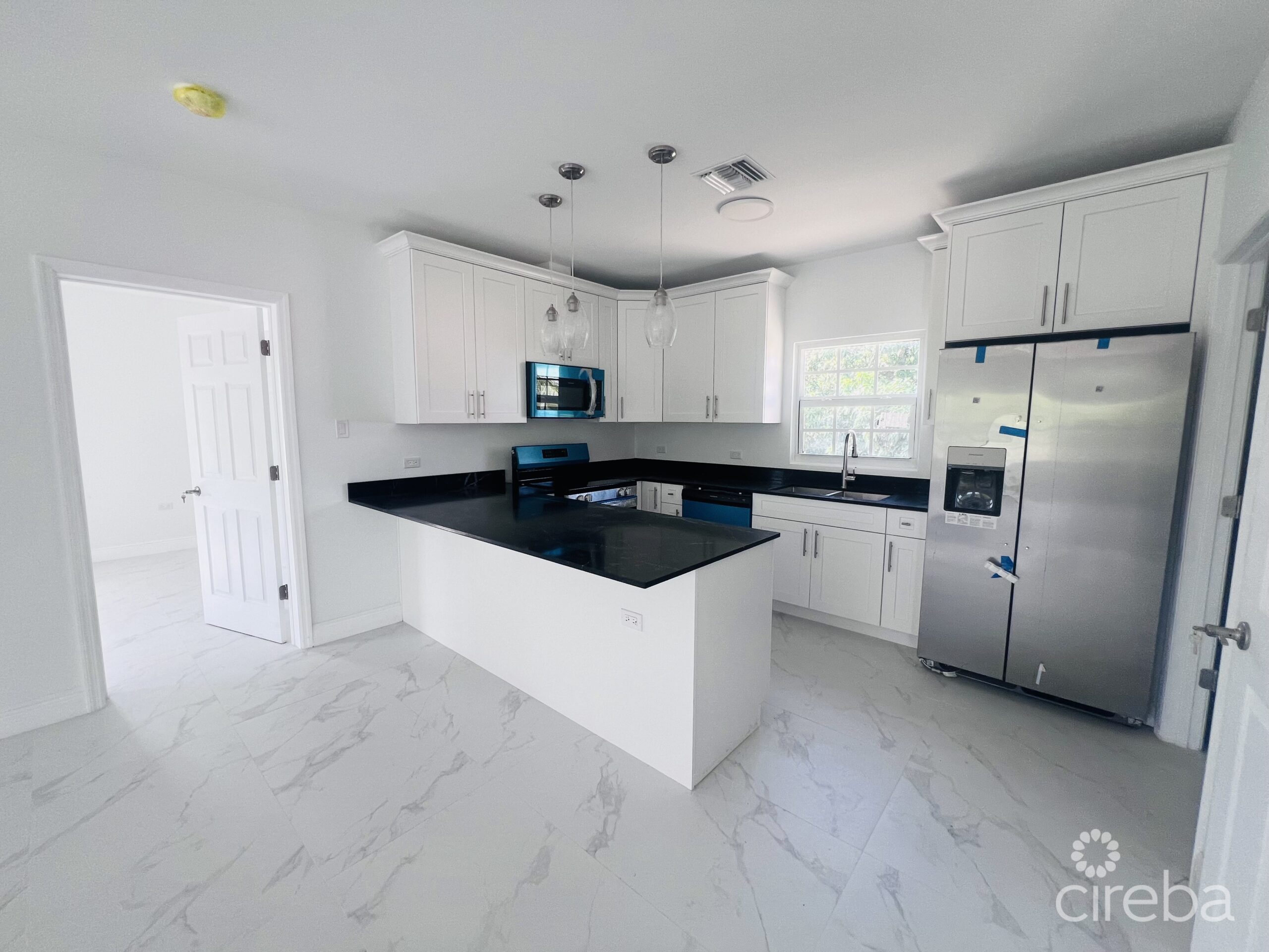 NORTHSIDE BRAND NEW HOME        3 BED/3 BATH