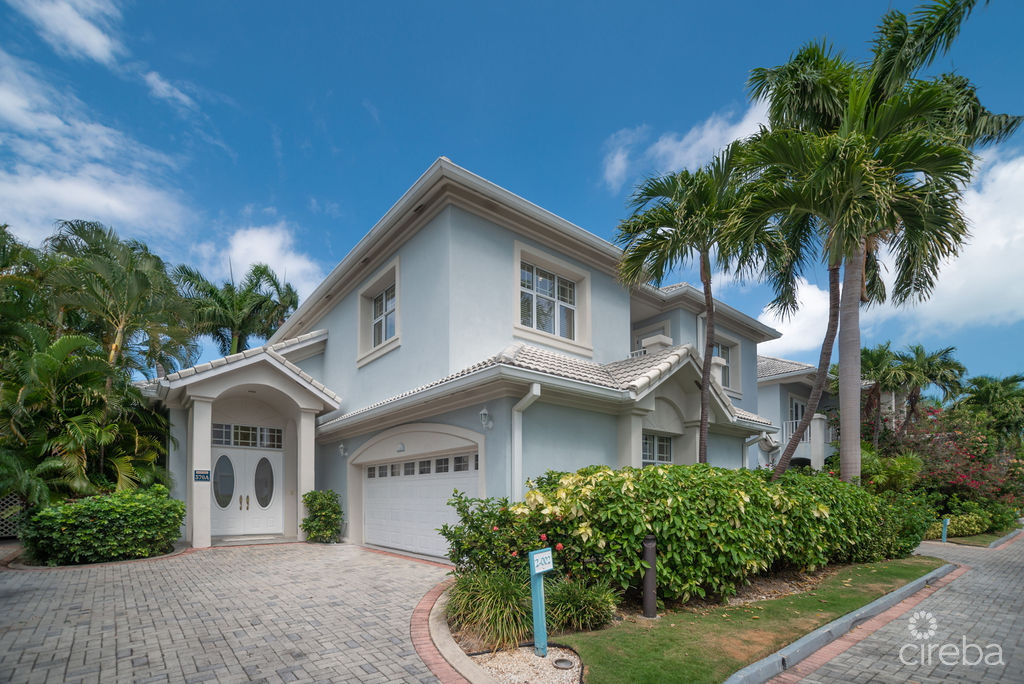 BRITANNIA KINGS COURT TOTALLY RENOVATED TOWNHOME SELLERS MOTIVATED!