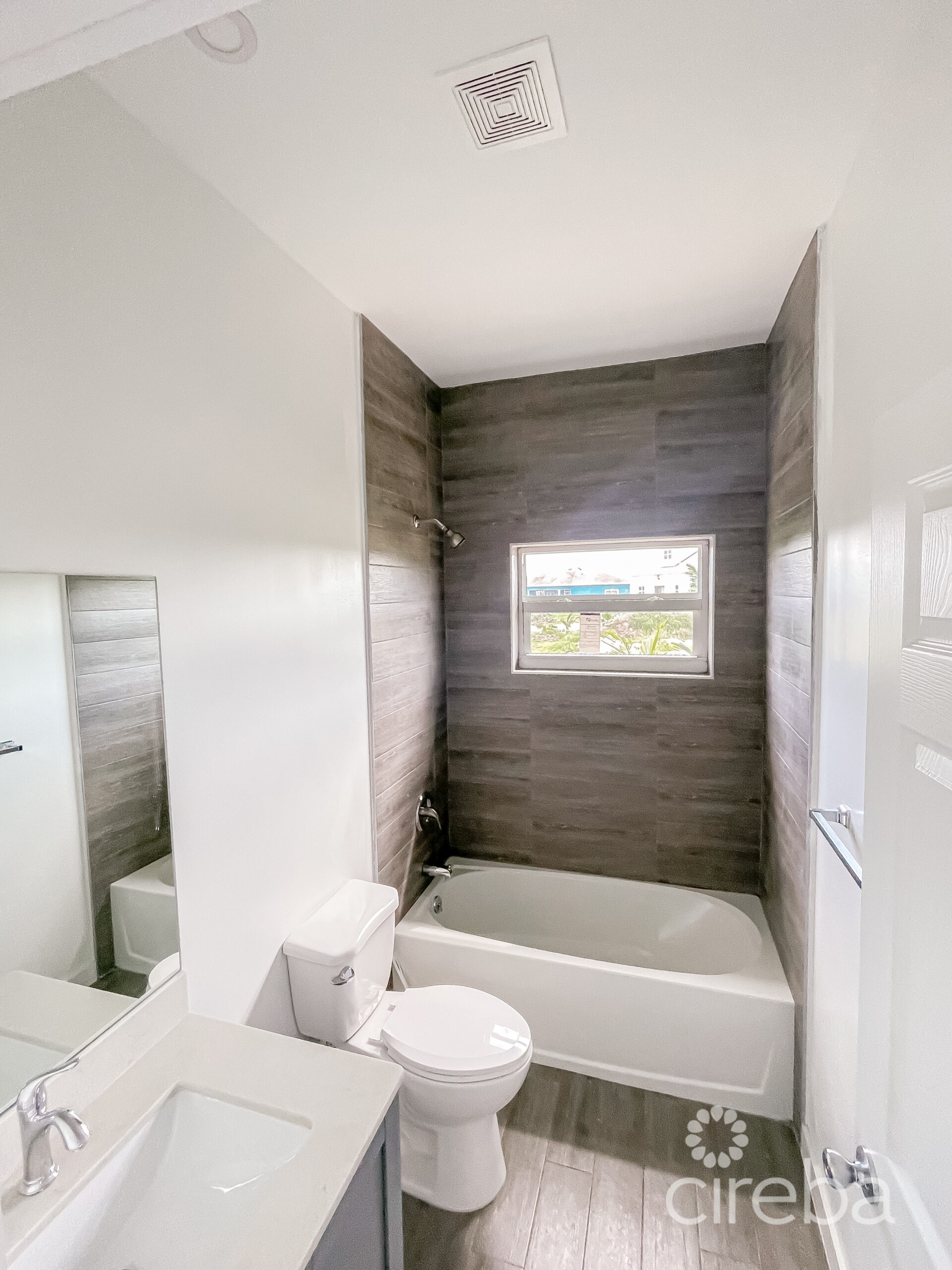 THE LANDING – SPOTTS – 2 BED ROOM PLUS DEN –  GROUND FLOOR CONDO