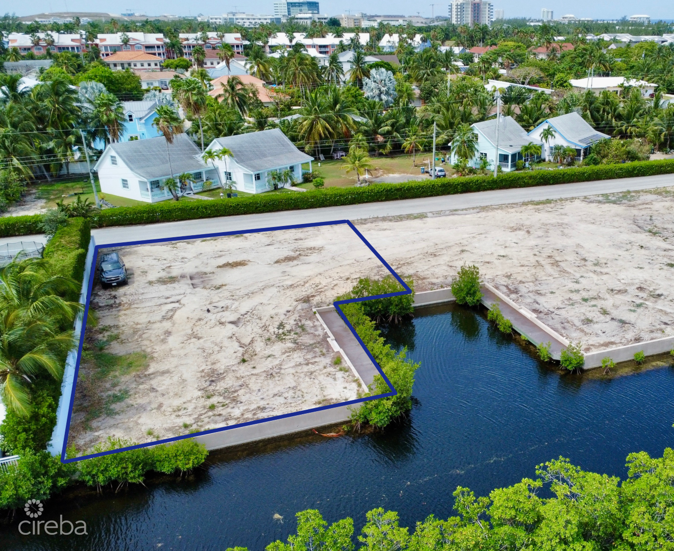 CLIPPER BAY CANAL LOT 508 – RECENTLY GATED