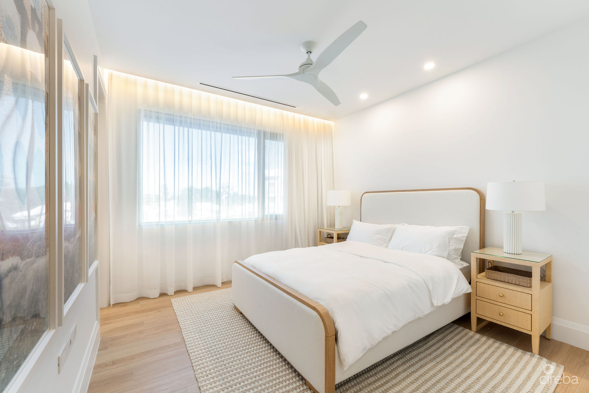 THE SANDS 4 BED CONDO SMB
