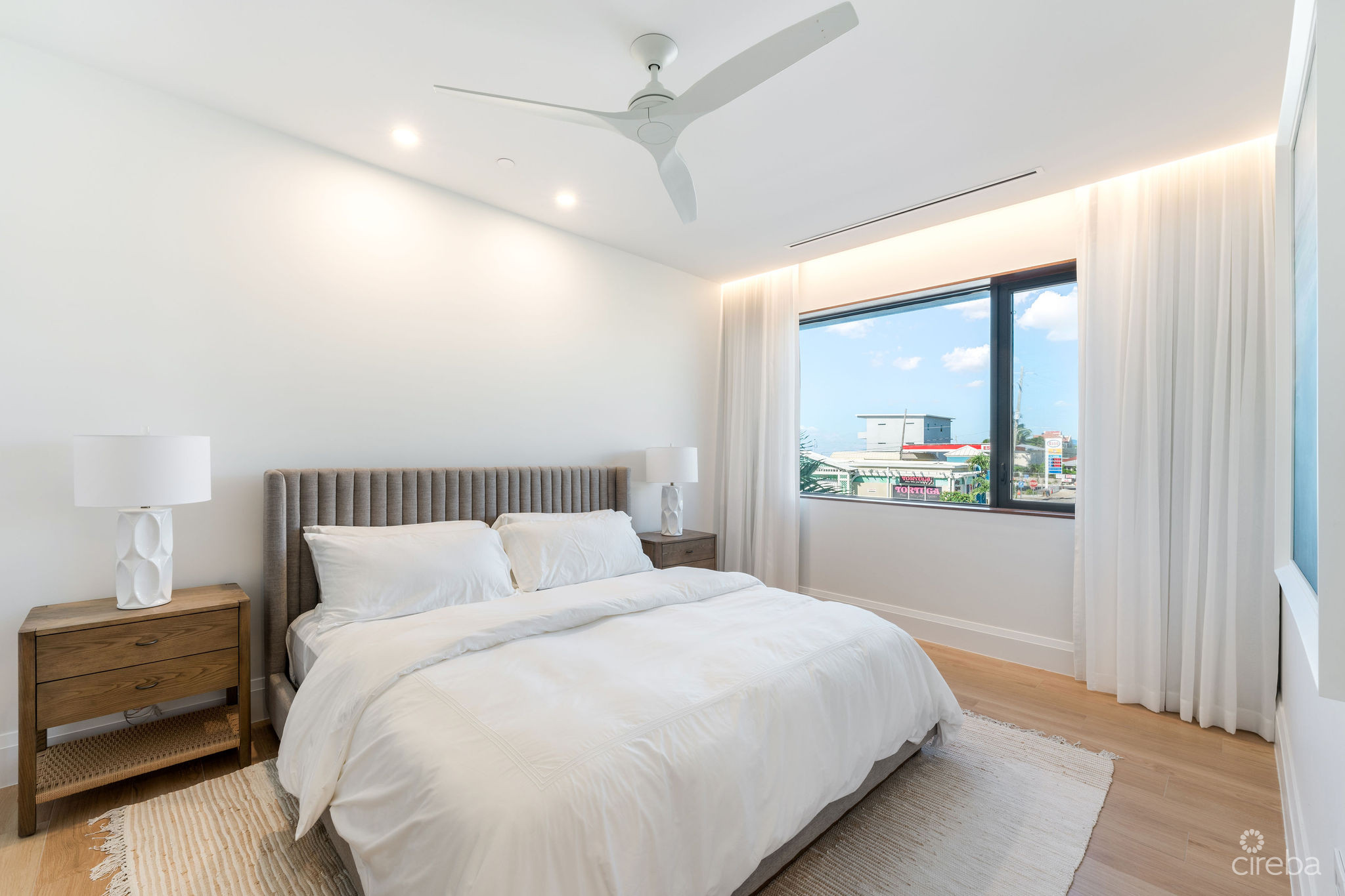 THE SANDS 4 BED CONDO SMB