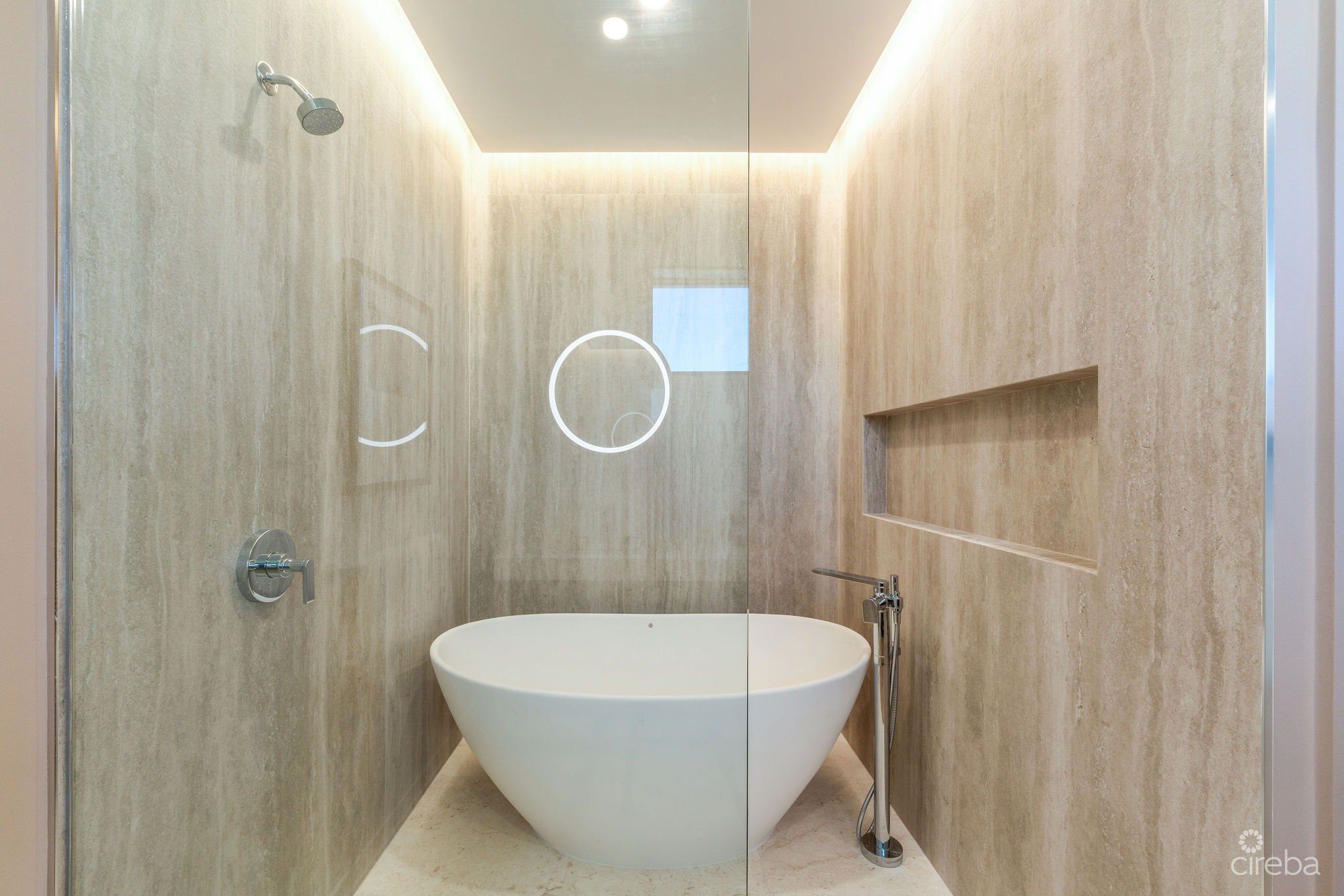 THE SANDS 4 BED CONDO SMB