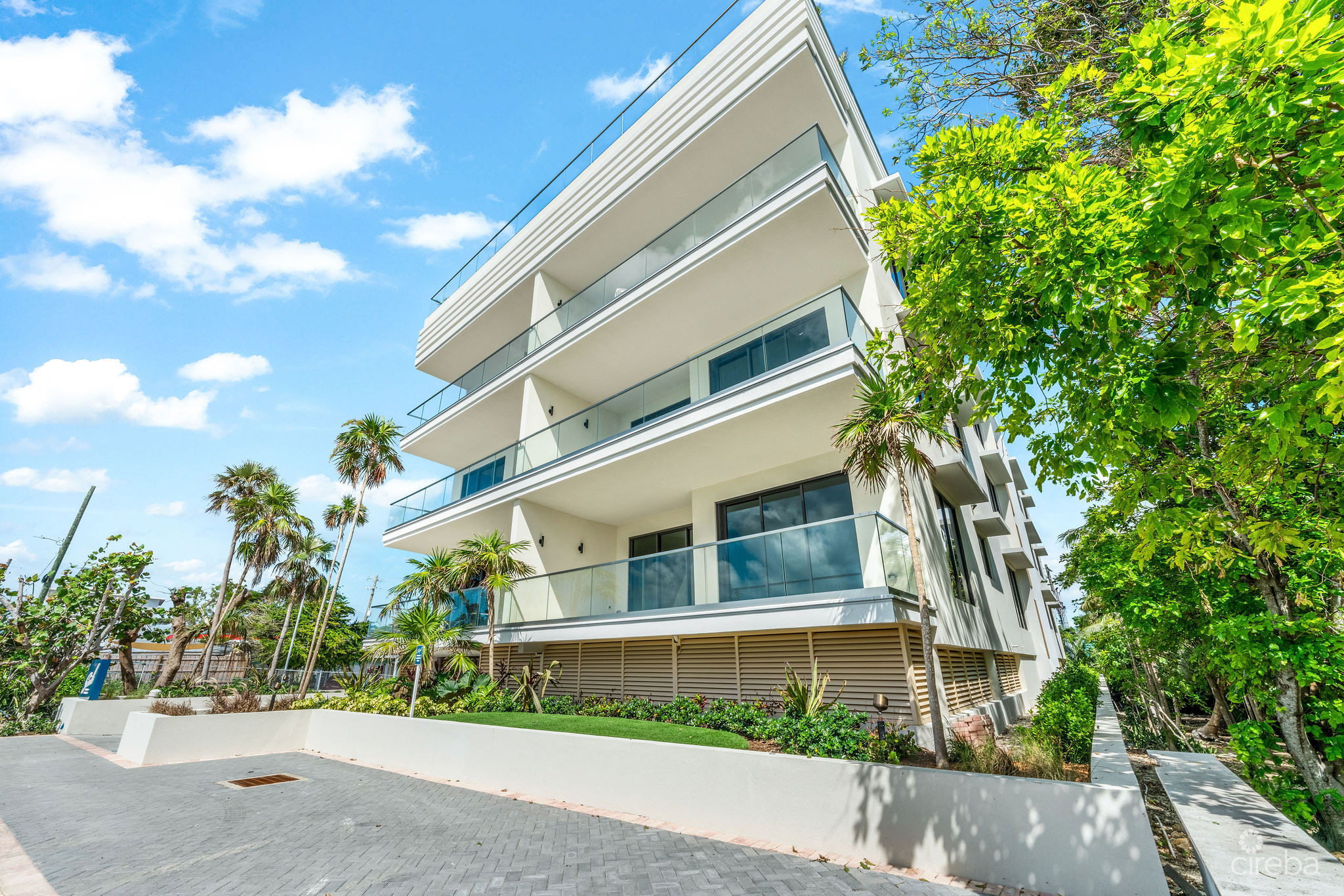 THE SANDS 4 BED CONDO SMB