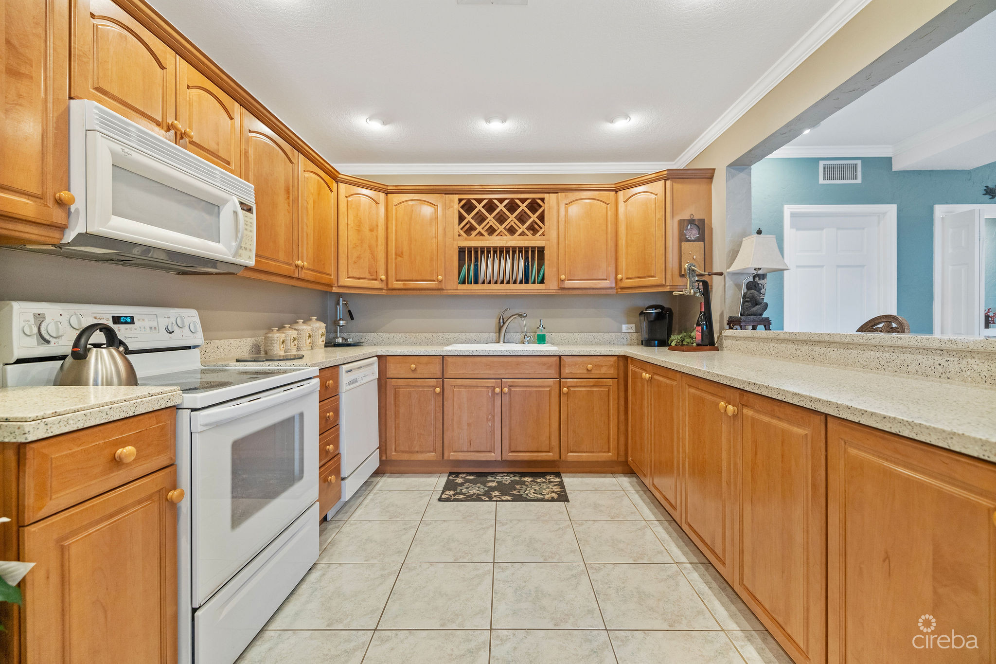 POINSETTIA OCEAN FRONT A3