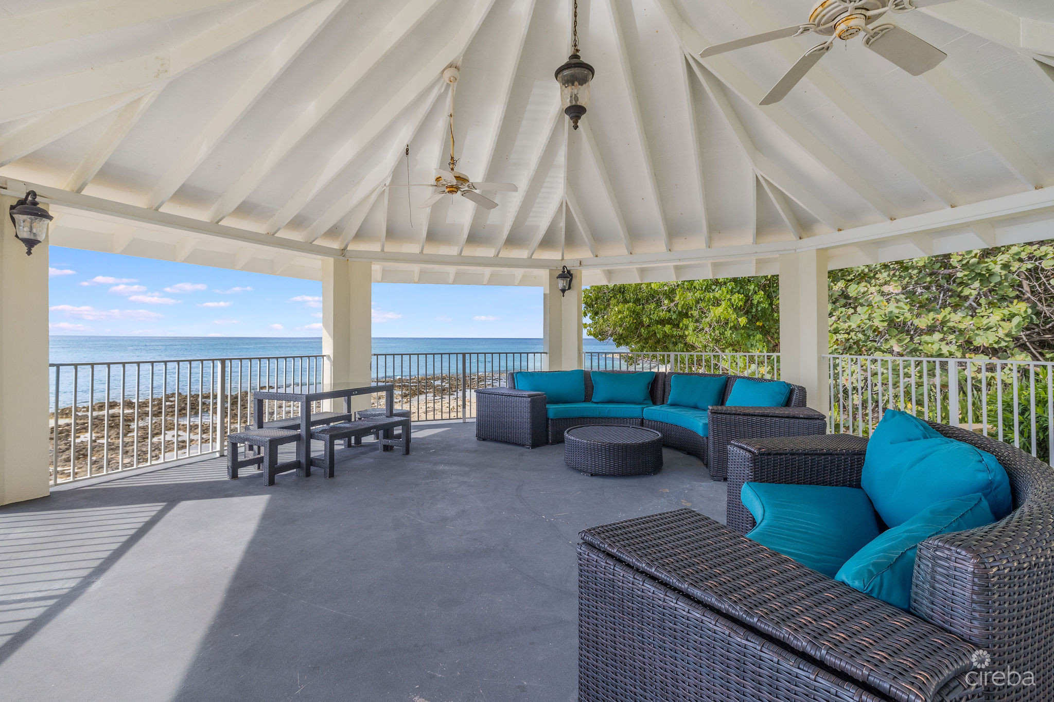 POINSETTIA OCEAN FRONT A3