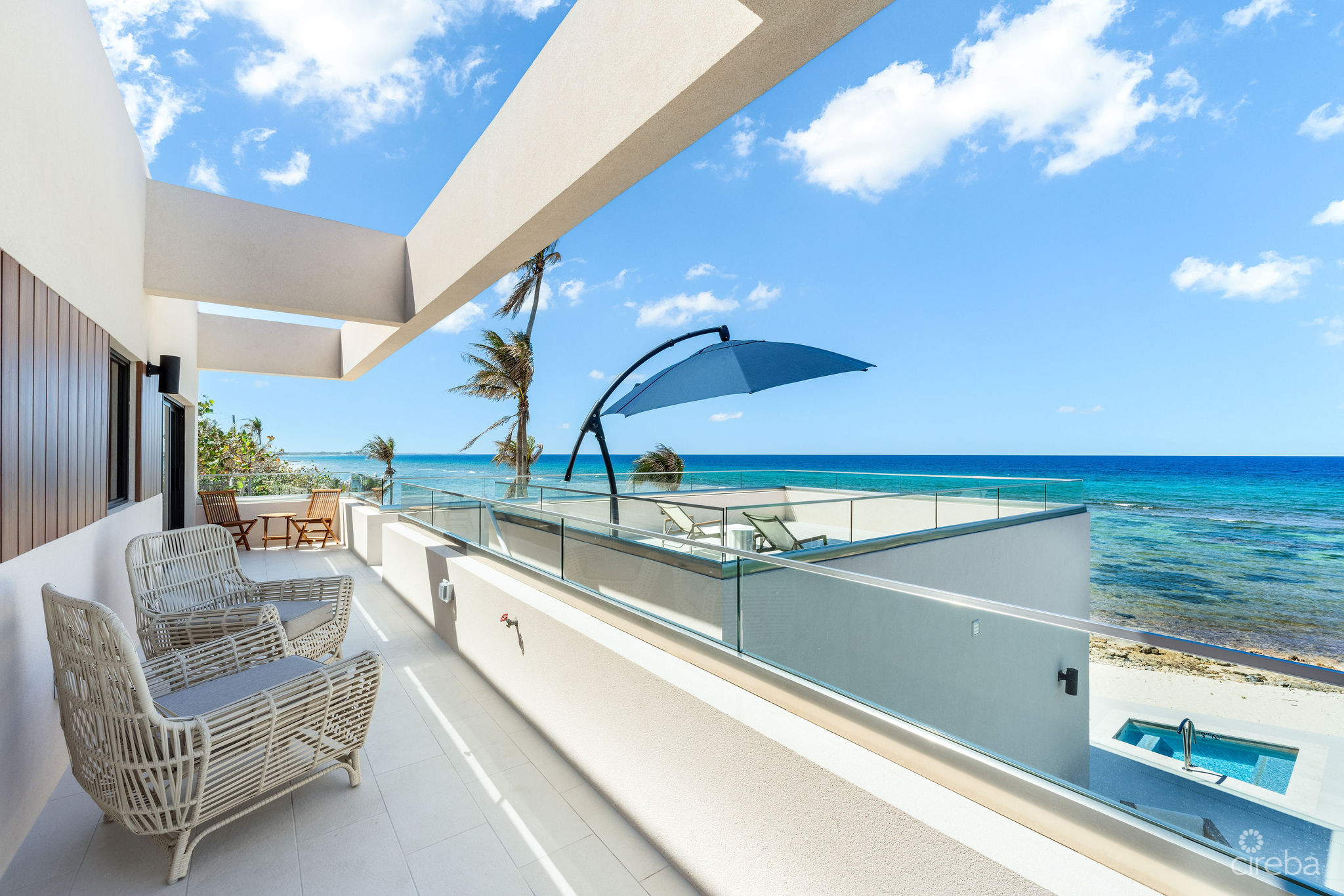 HALCYON POINT – EXPERIENCE  LUXURY FIRSTHAND