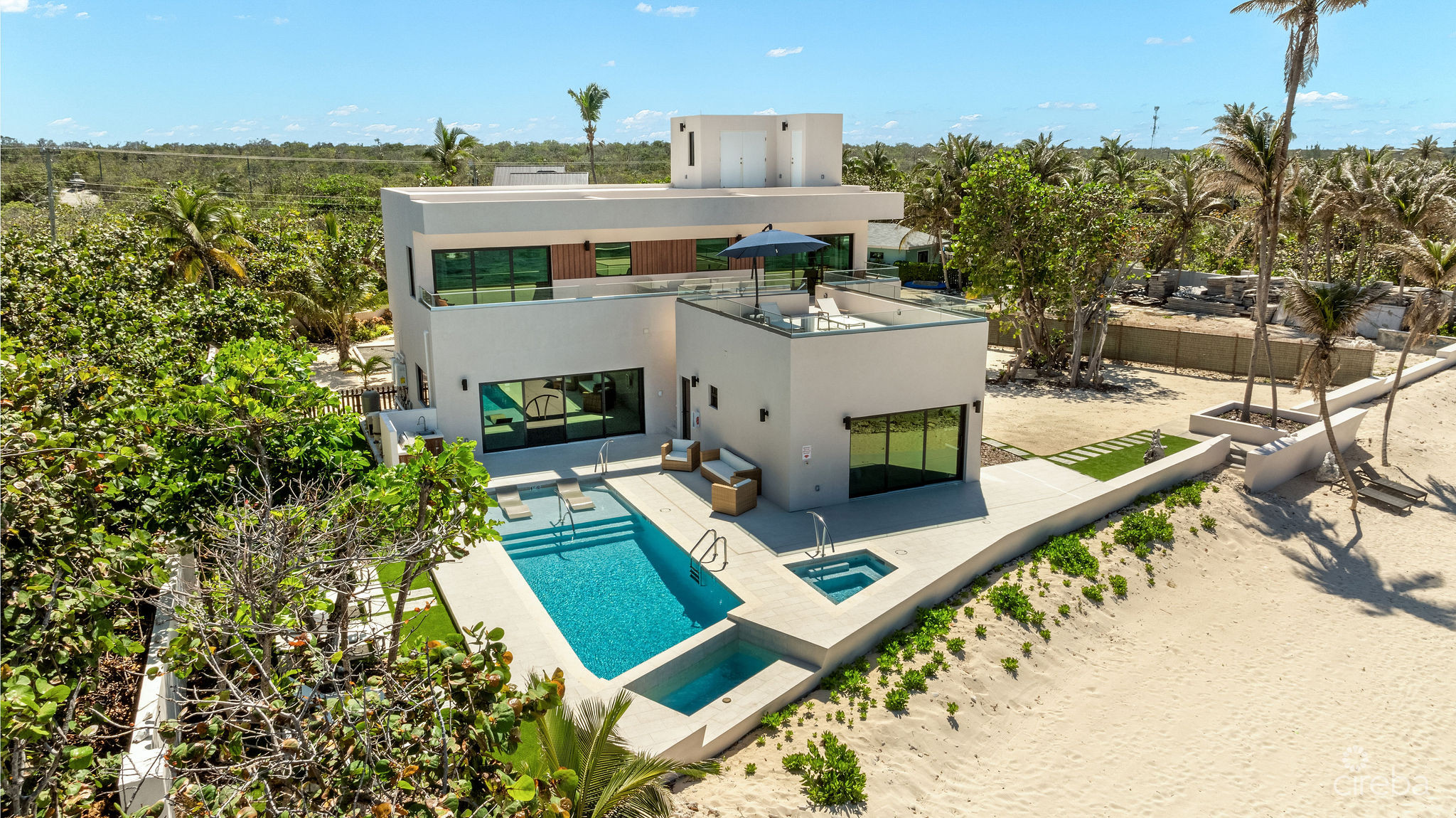 HALCYON POINT – EXPERIENCE  LUXURY FIRSTHAND