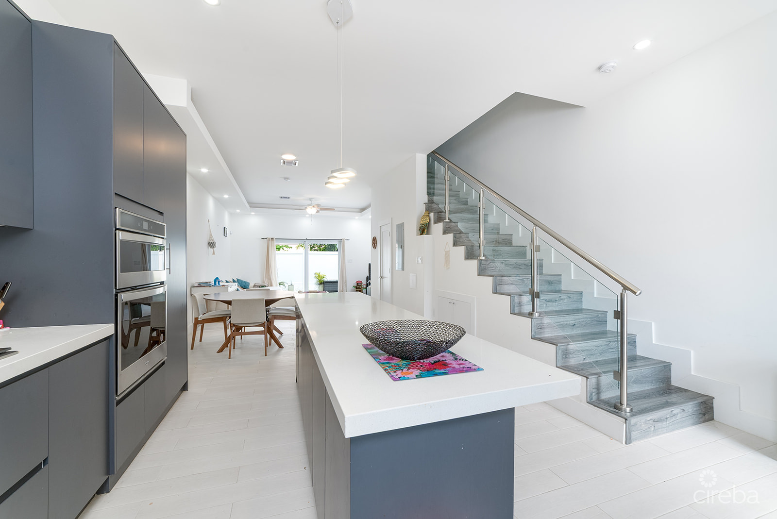 MOTIVATED SELLER MANTRAS 2 BEDROOM