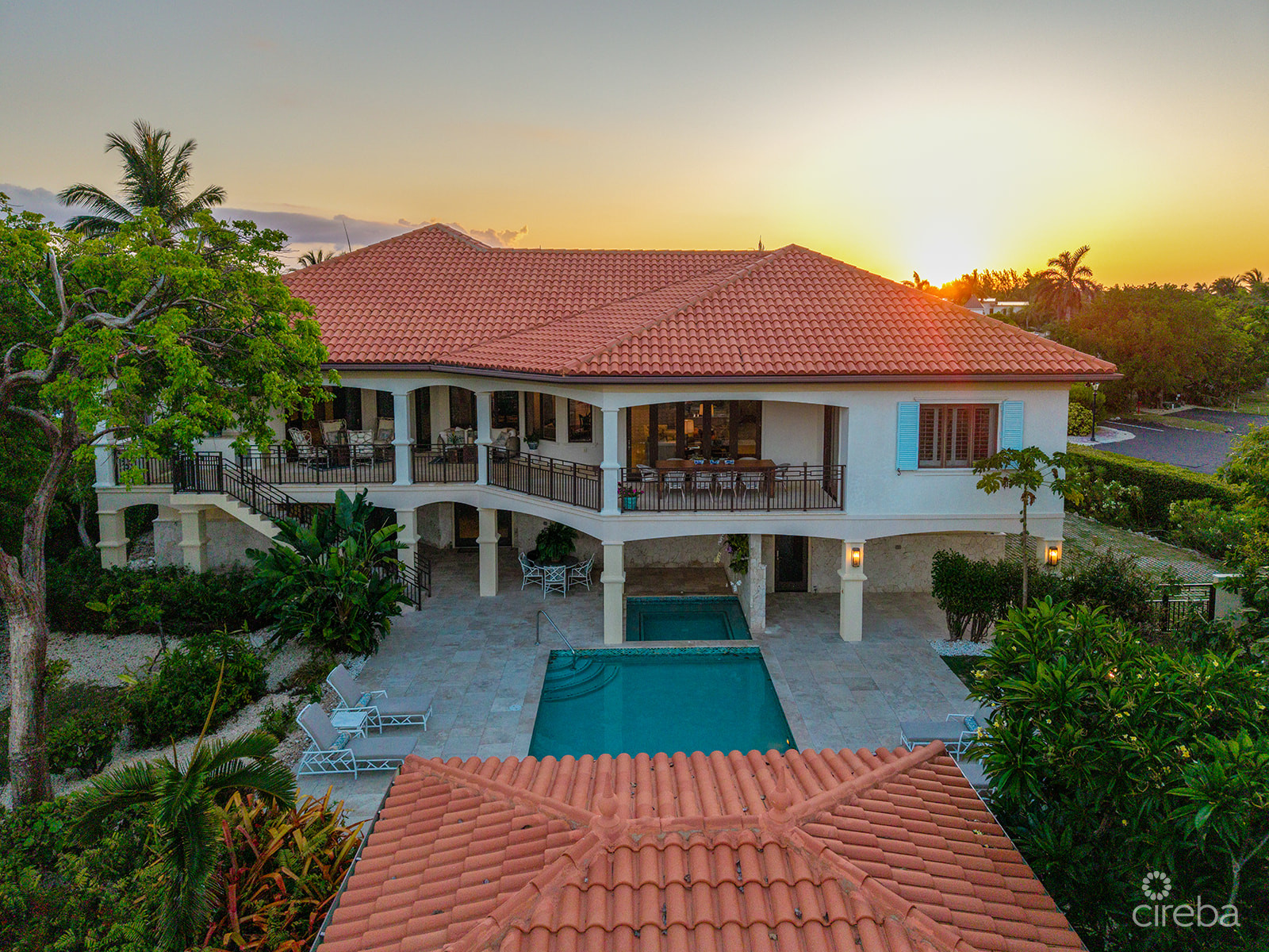 THE DOCK HOUSE | A VISTA DEL MAR & YACHT CLUB SIGNATURE RESIDENCE