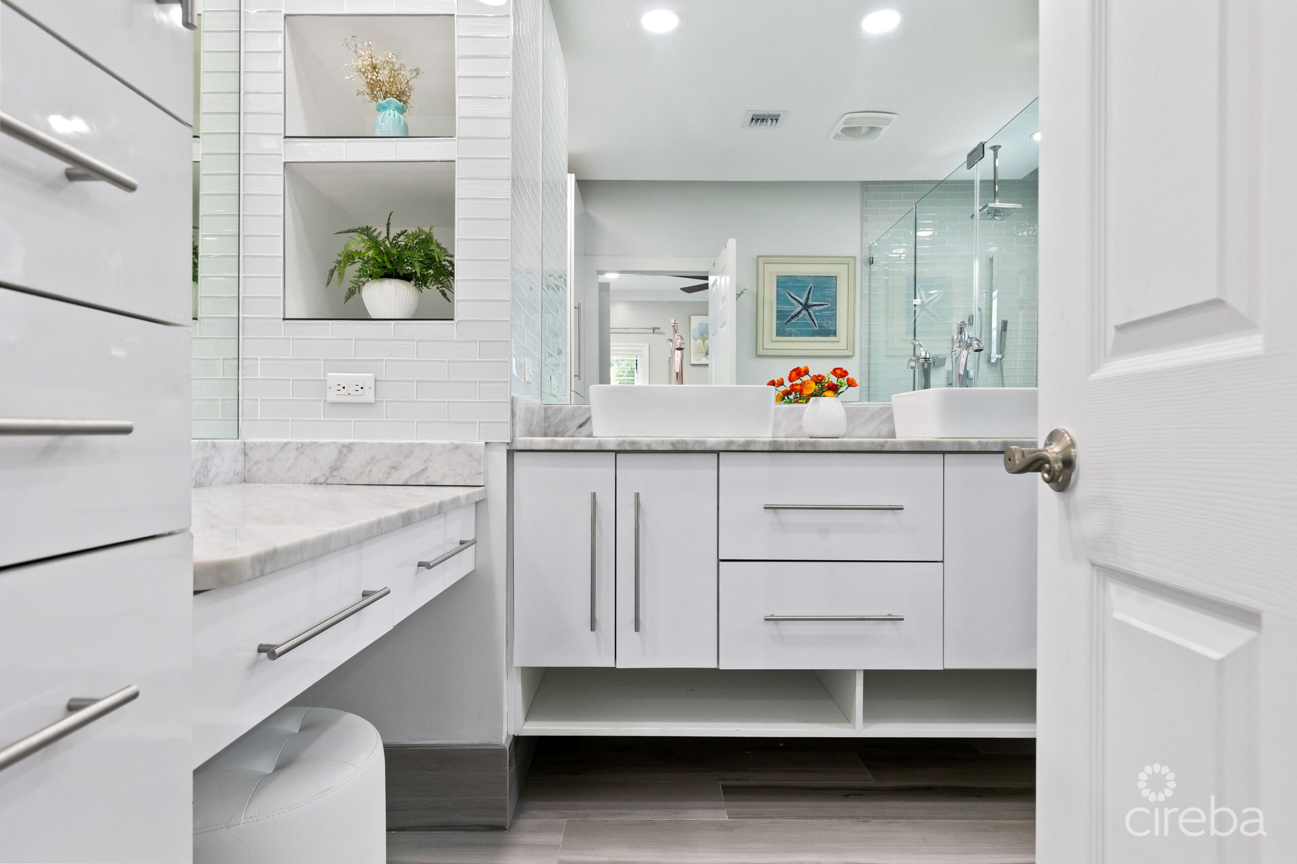 SINGLE FAMILY GEM IN NORTH SOUND ESTATES