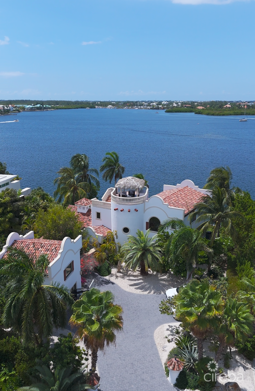 CRYSTAL HARBOUR – OCEAN FRONT HOME