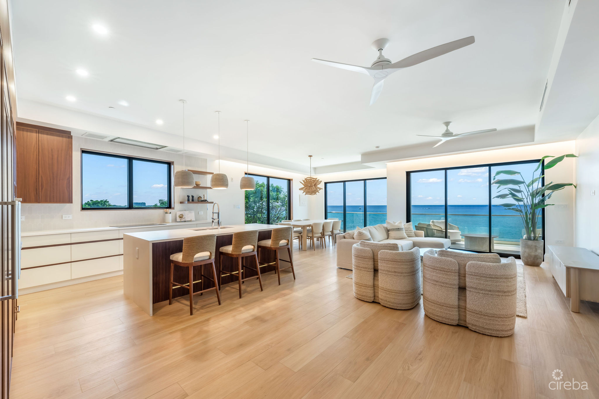 THE SANDS RESIDENCE #2