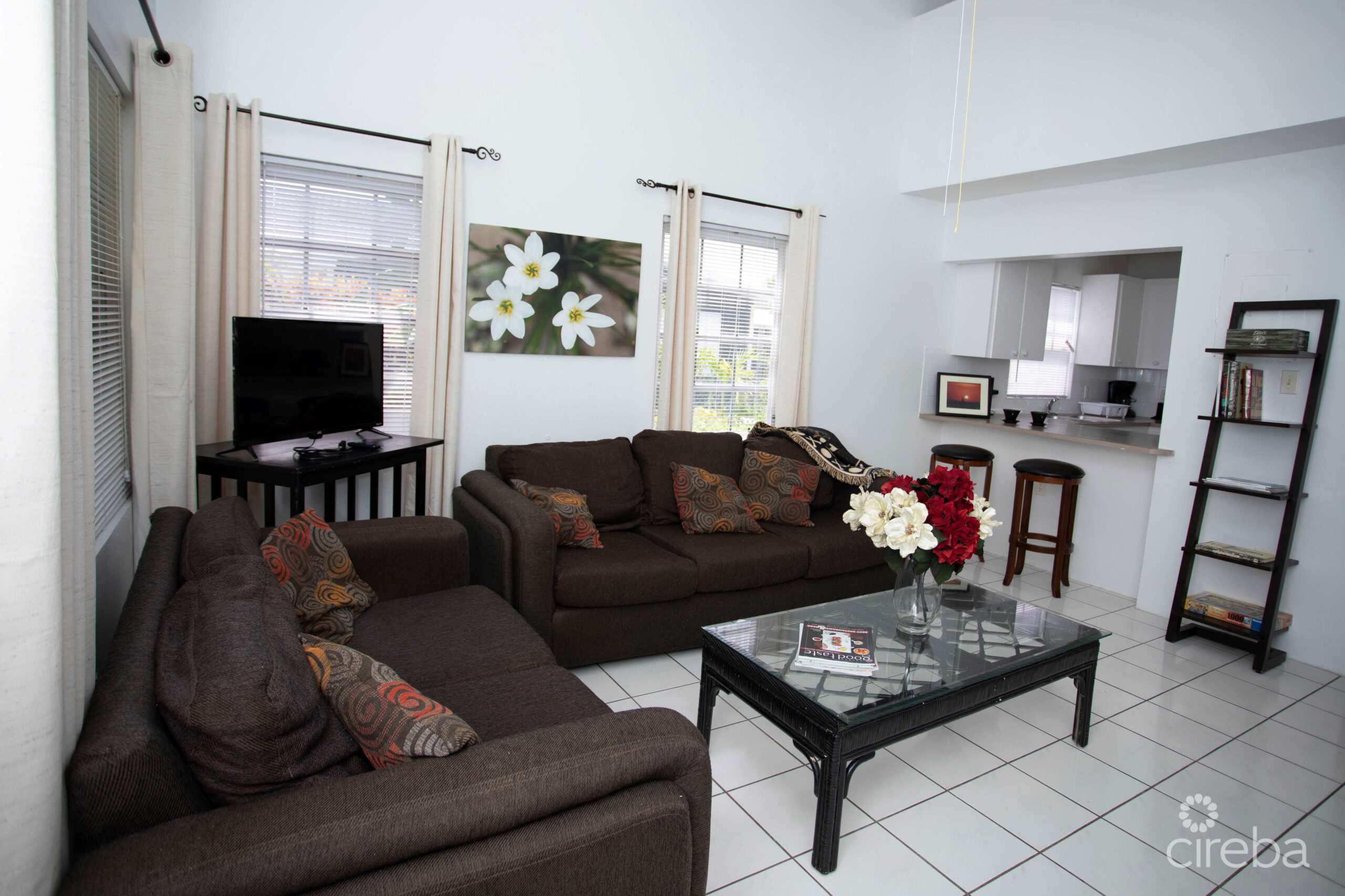 MUST SEE PLEASANT PALMS 2 BEDROOM