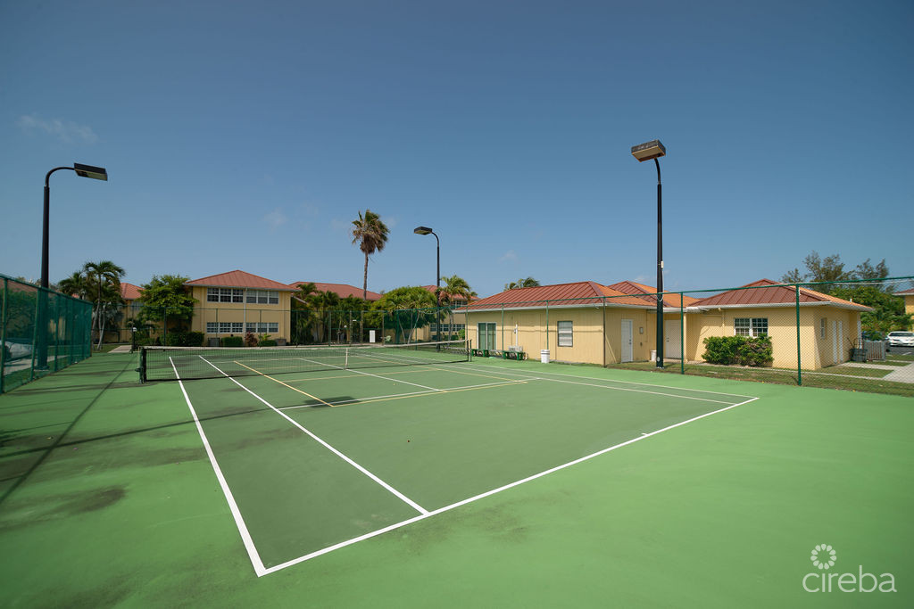 OCEAN CLUB – OCEAN FRONT CONDO WITH EXTRAORDINARY VIEWS