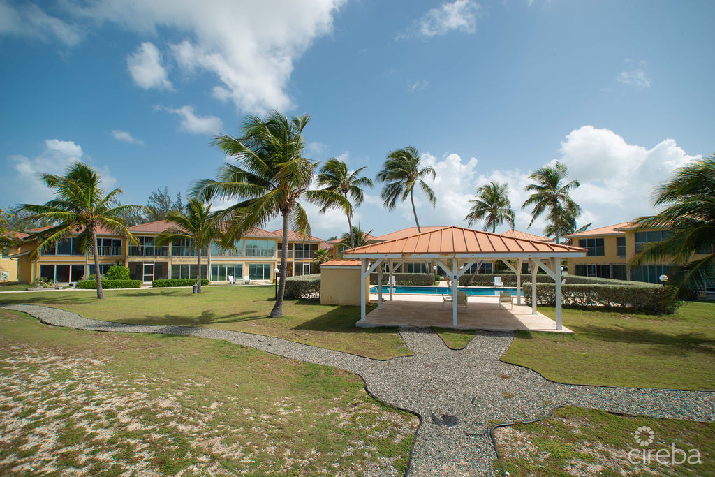 OCEAN CLUB – OCEAN FRONT CONDO WITH EXTRAORDINARY VIEWS