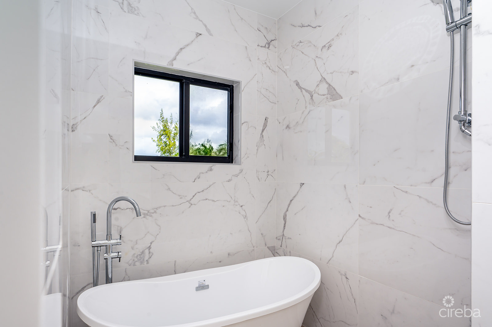 LAVANIA COURT – GATED – LARGE 2 BED 2 BATH TOWNHOMES