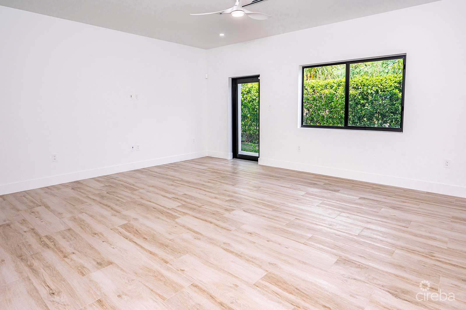 LAVANIA COURT – GATED – LARGE 2 BED 2 BATH TOWNHOMES