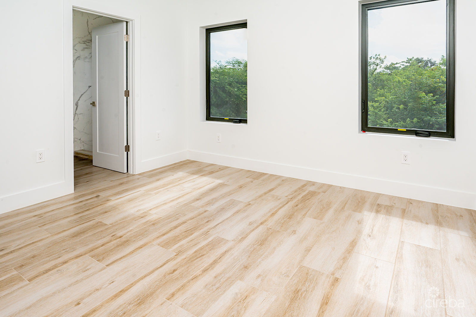 LAVANIA COURT – GATED – LARGE 2 BED 2 BATH TOWNHOMES