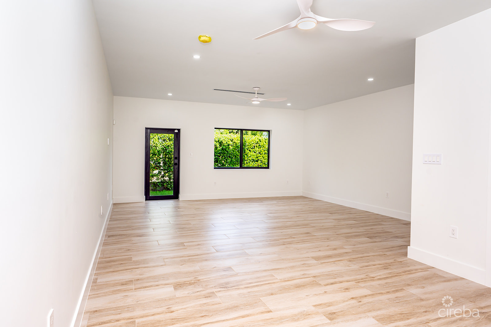 LAVANIA COURT – GATED – LARGE 2 BED 2 BATH TOWNHOMES