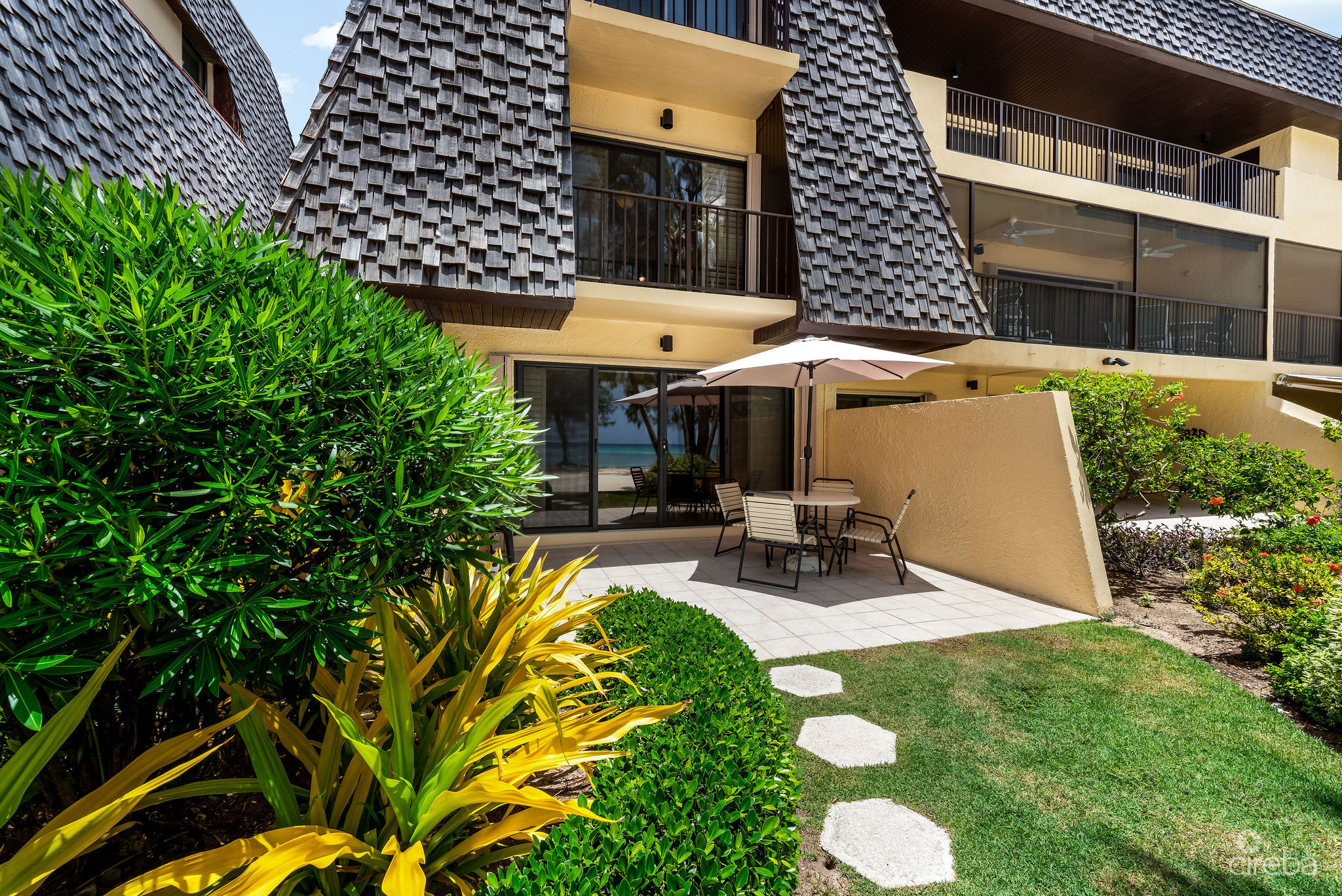 ISLANDS CLUB #10 – GROUND FLOOR