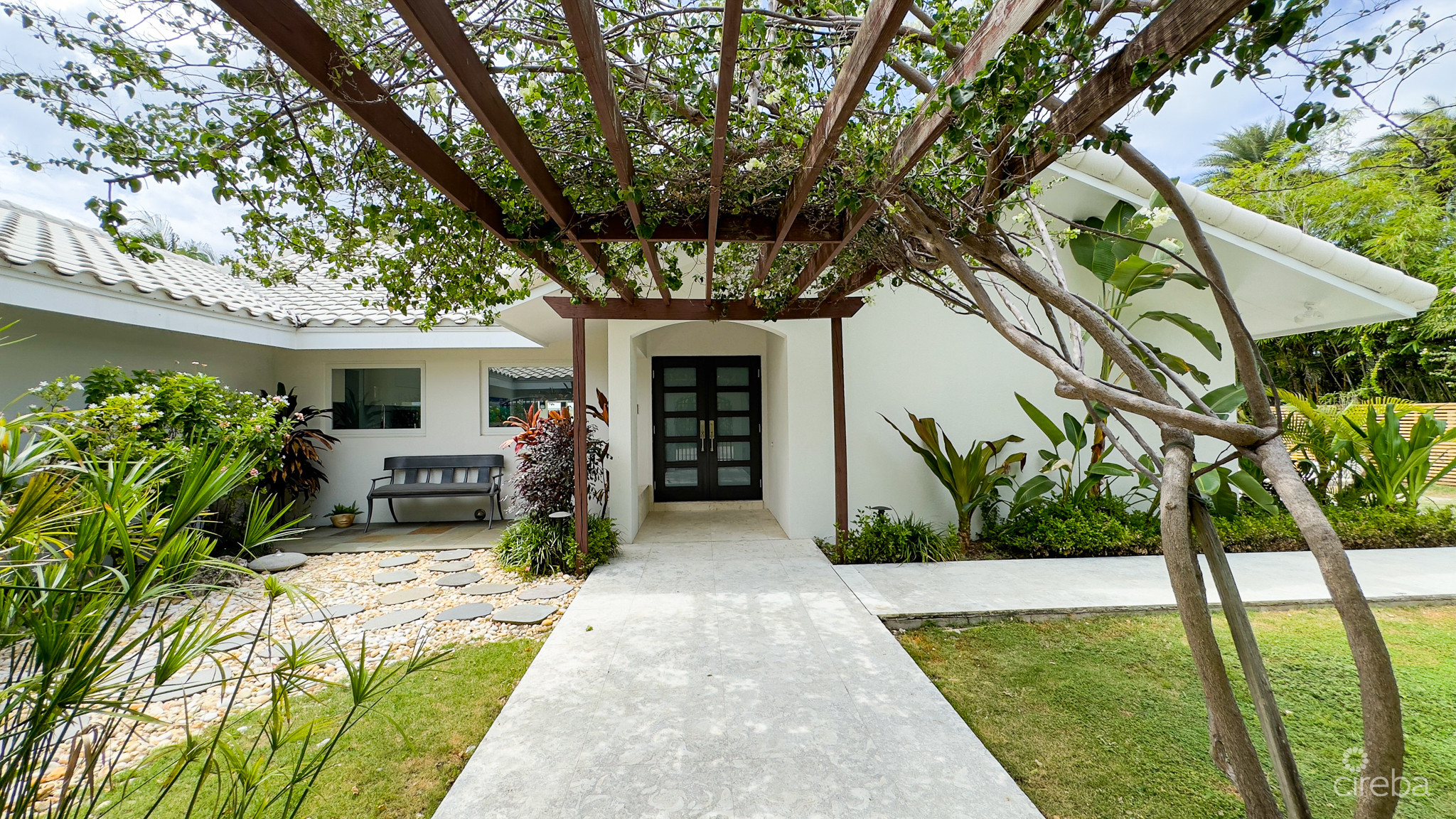 WATERFRONT HOME, GOVERNORS HARBOUR