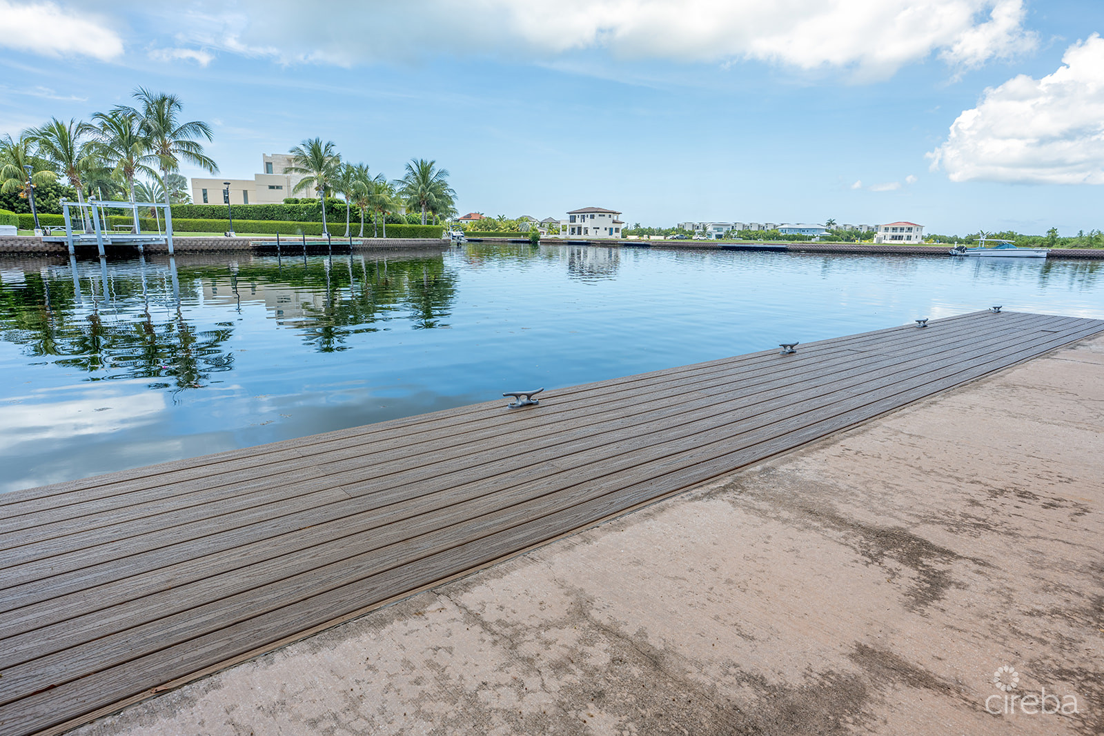 BIMINI DR – EXECUTIVE CANAL FRONT HOME IN GRAND HARBOUR