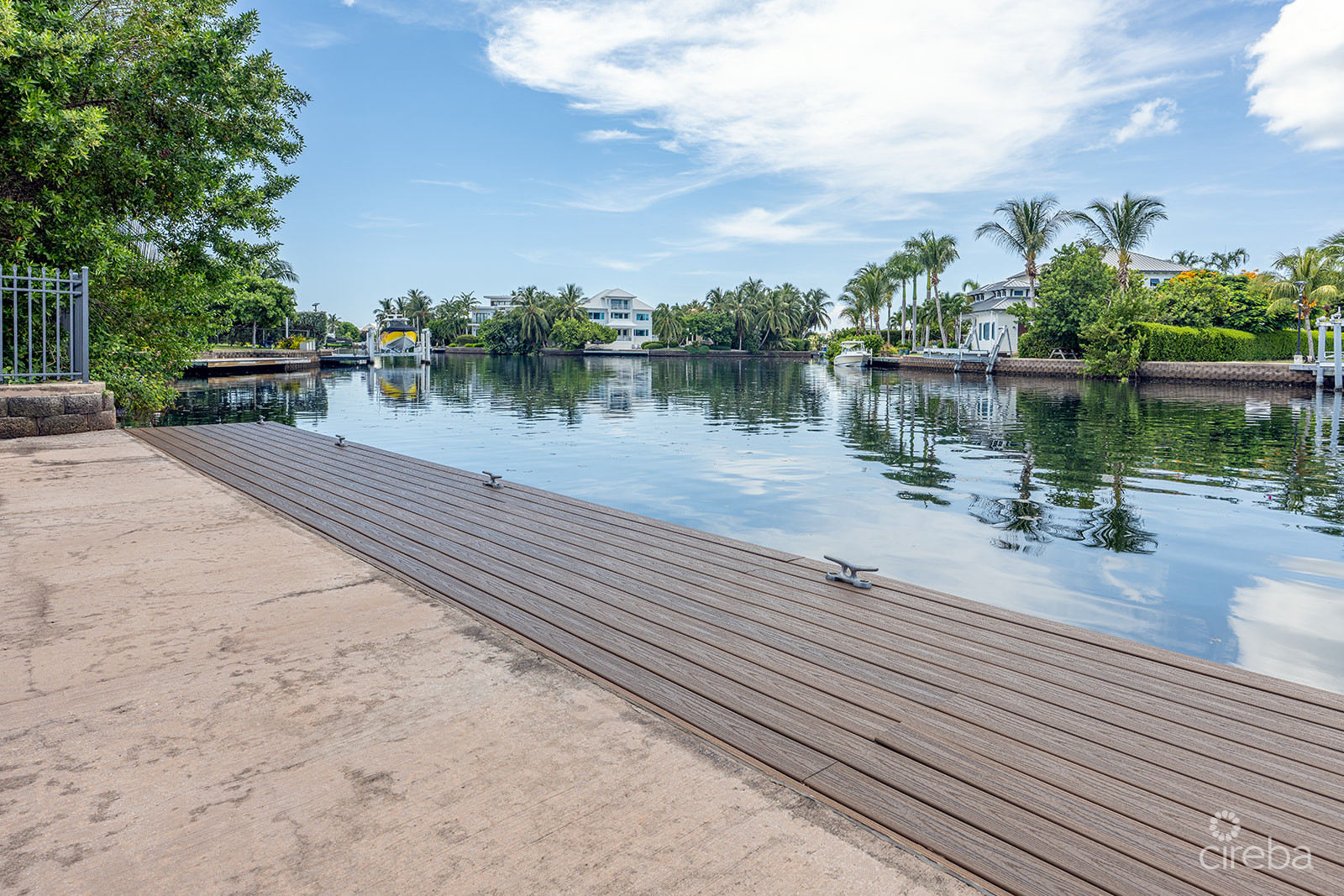 BIMINI DR – EXECUTIVE CANAL FRONT HOME IN GRAND HARBOUR