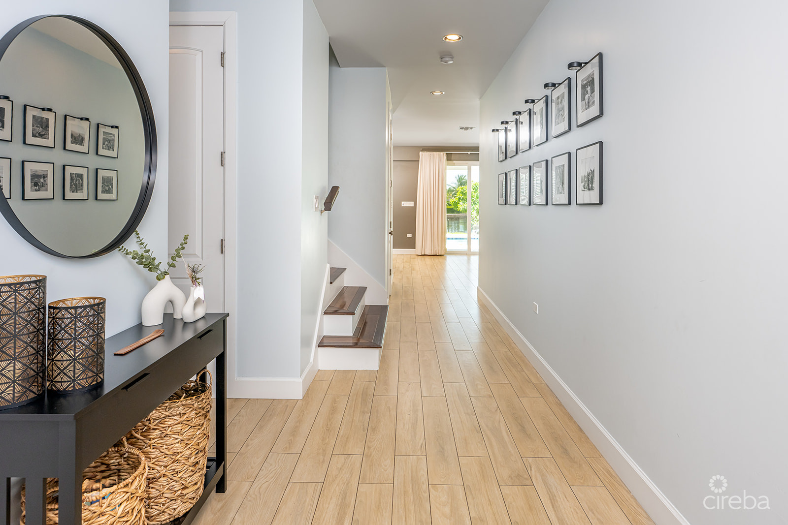 BIMINI DR – EXECUTIVE CANAL FRONT HOME IN GRAND HARBOUR
