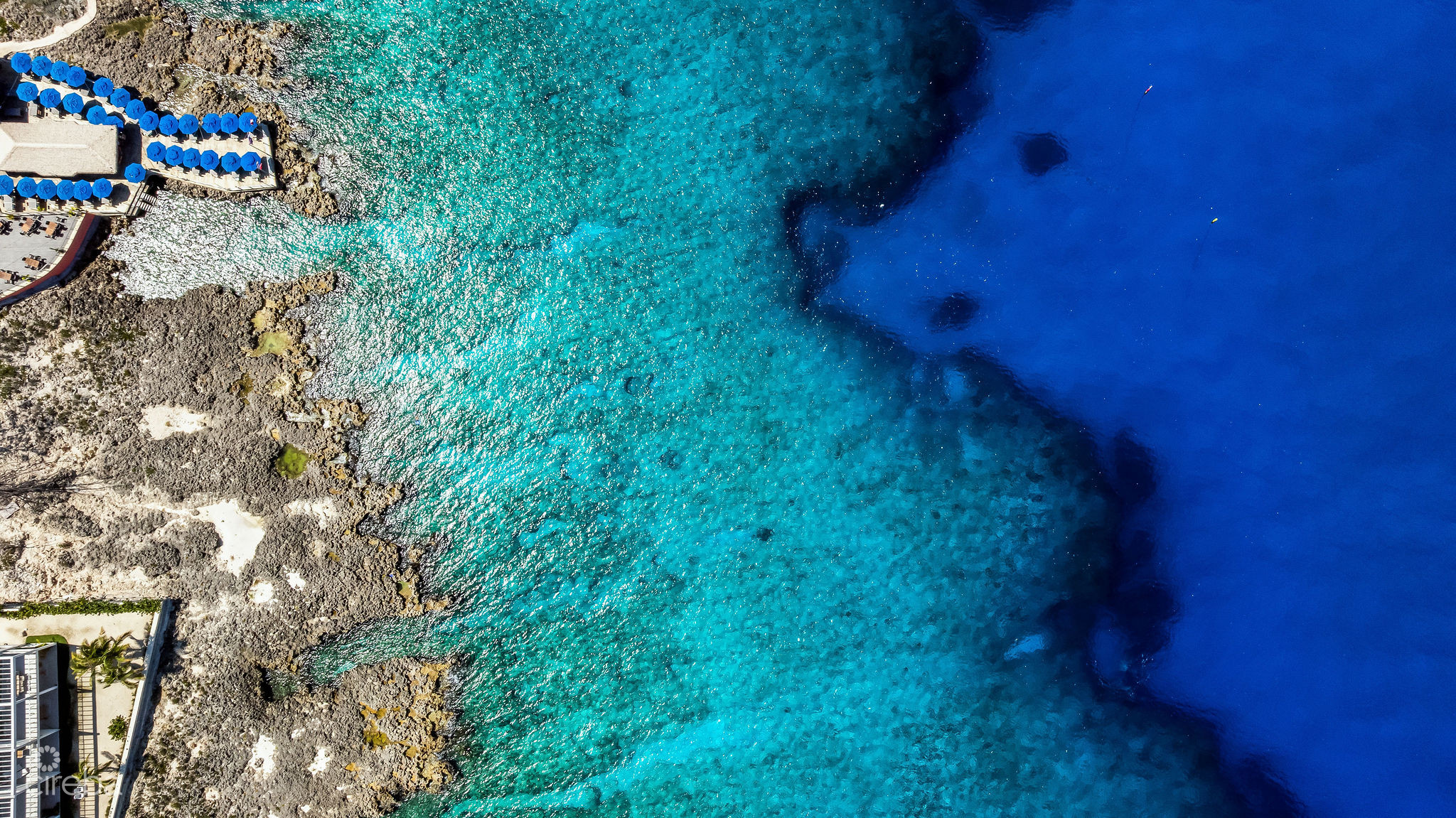 PRIME OCEANFRONT LAND – WEST BAY 0.83 ACRES