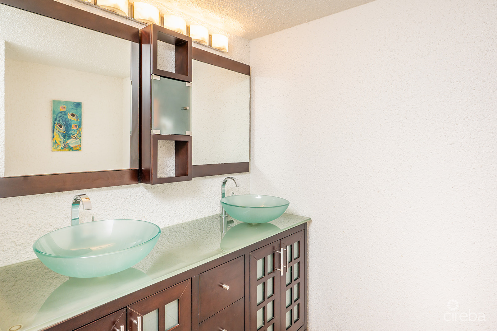 SUNSET COVE  – PENTHOUSE – CORNER UNIT