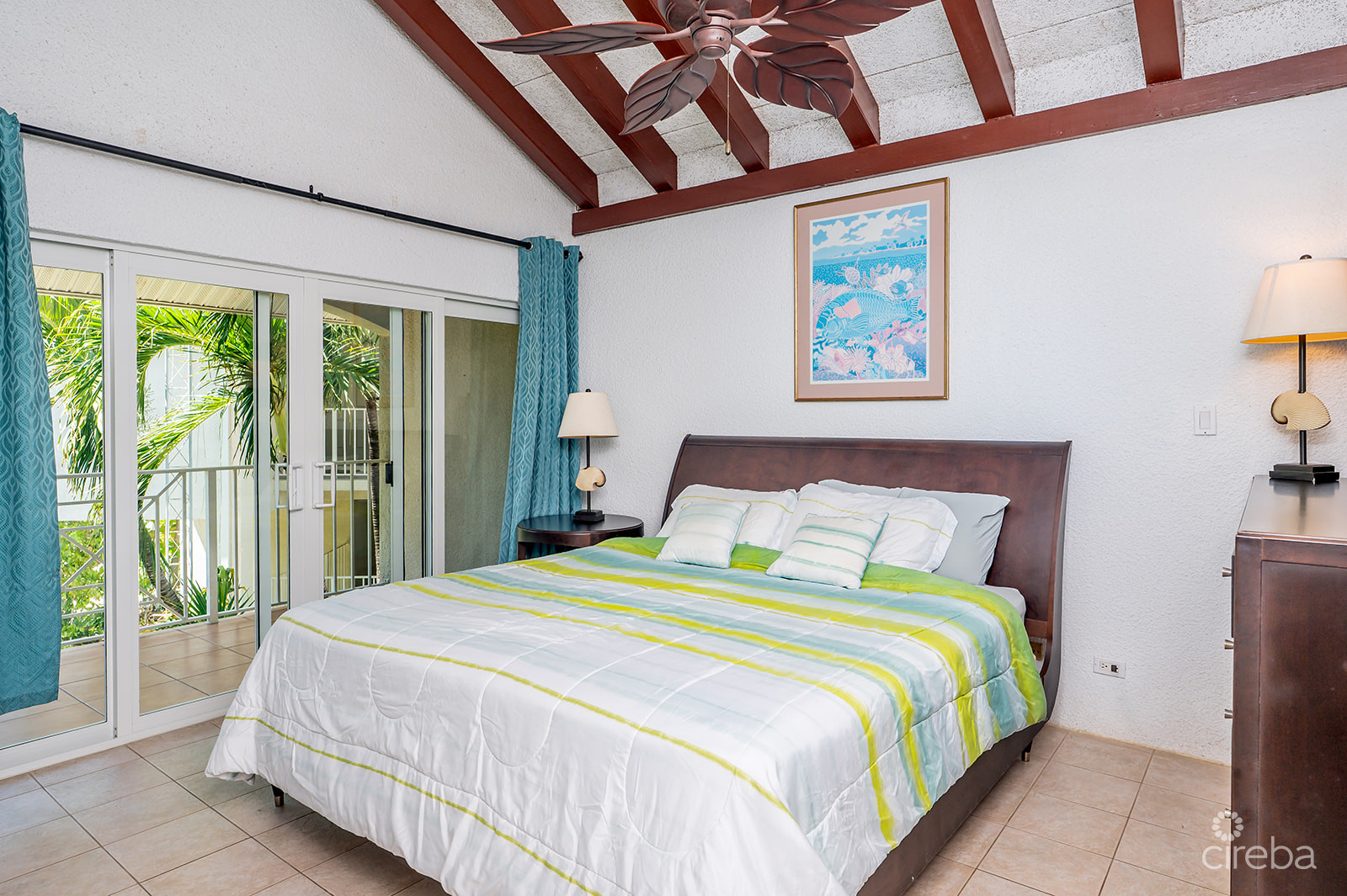SUNSET COVE  – PENTHOUSE – CORNER UNIT