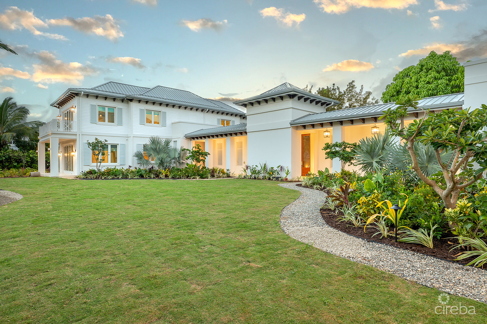THE ORCHARD AT SALT CREEK | 32 CREEKSIDE COURT | A SALT CREEK ESTATE