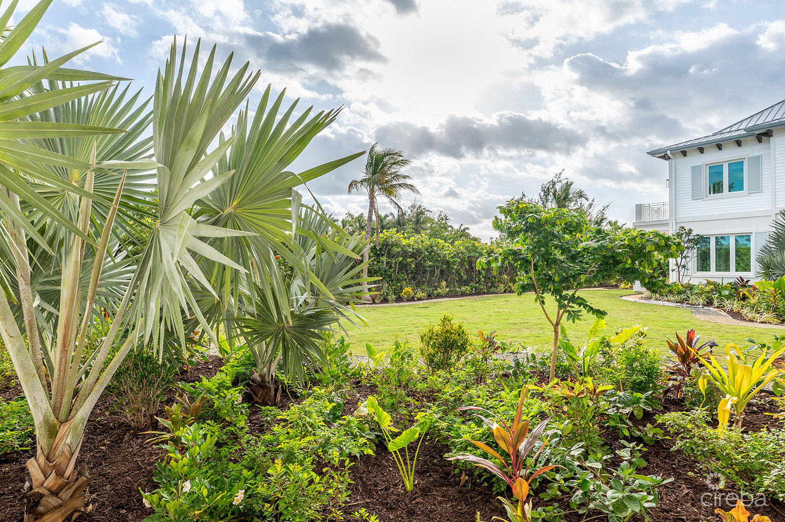 THE ORCHARD AT SALT CREEK | 32 CREEKSIDE COURT | A SALT CREEK ESTATE