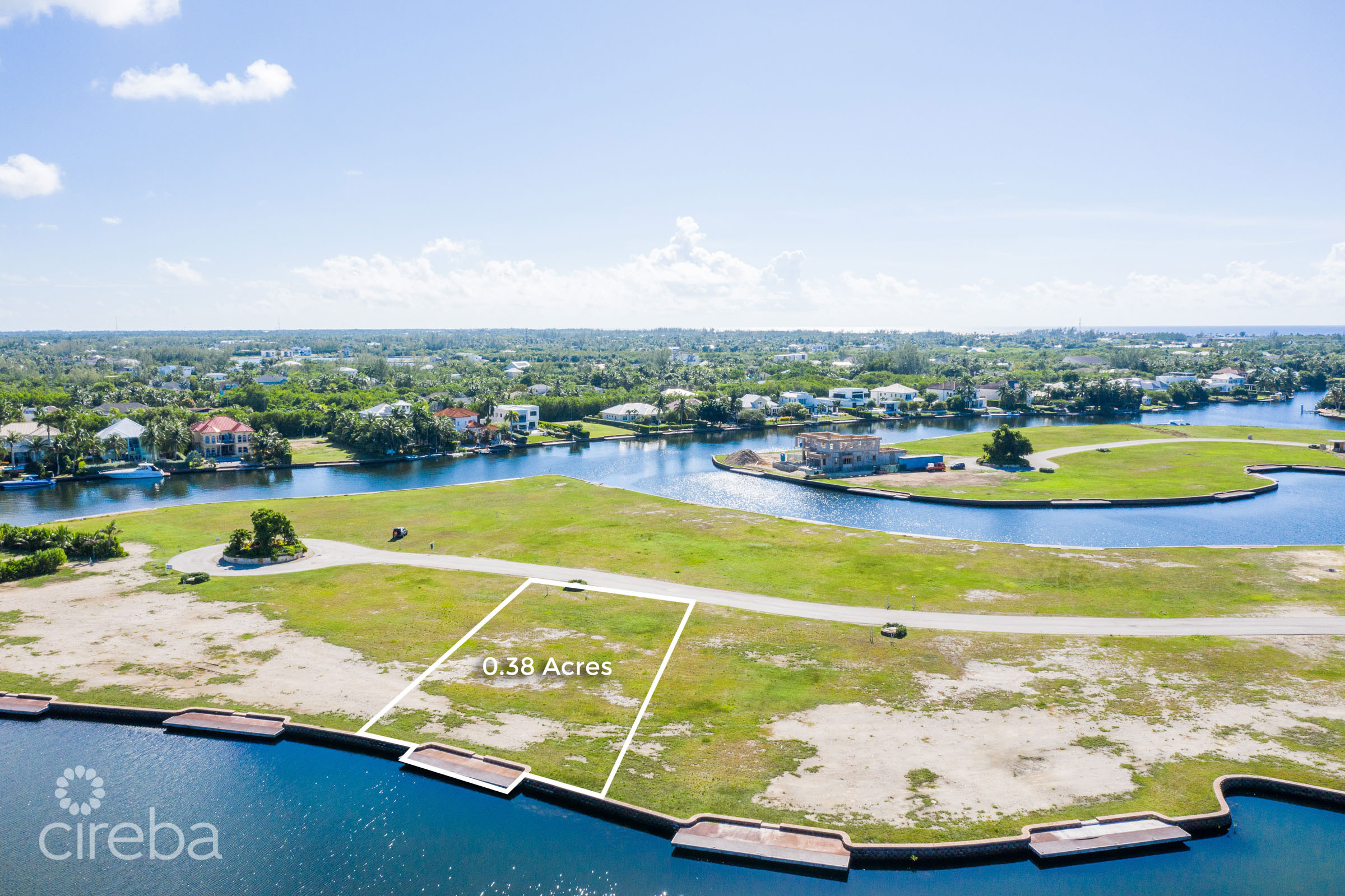 HARBOUR REACH 0.38 ACRE, NORTH SOUND FACING