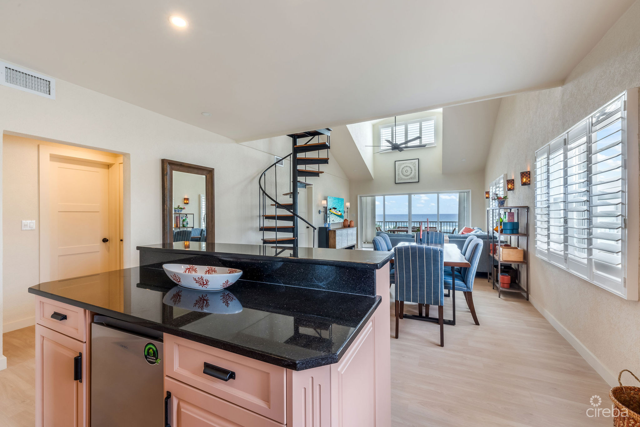 SUPERB VALUE AND VIEWS ON SPOTTS BEACH – 15 CORAL BAY VILLAGE