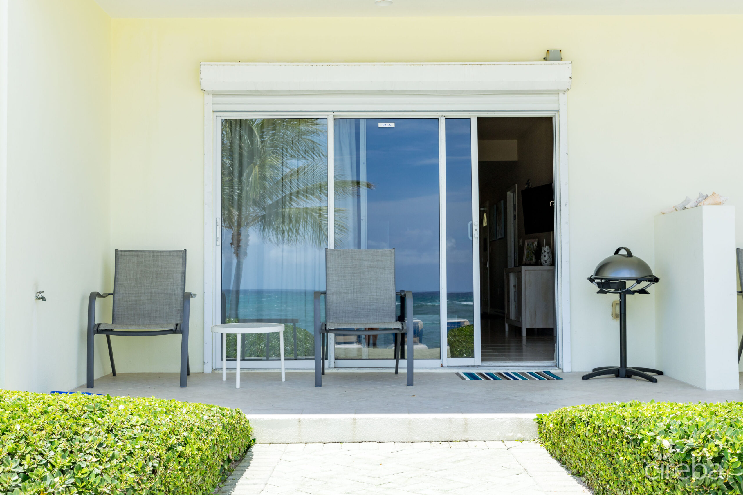 CASTAWAY COVE GROUND FLOOR INCOME PRODUCER