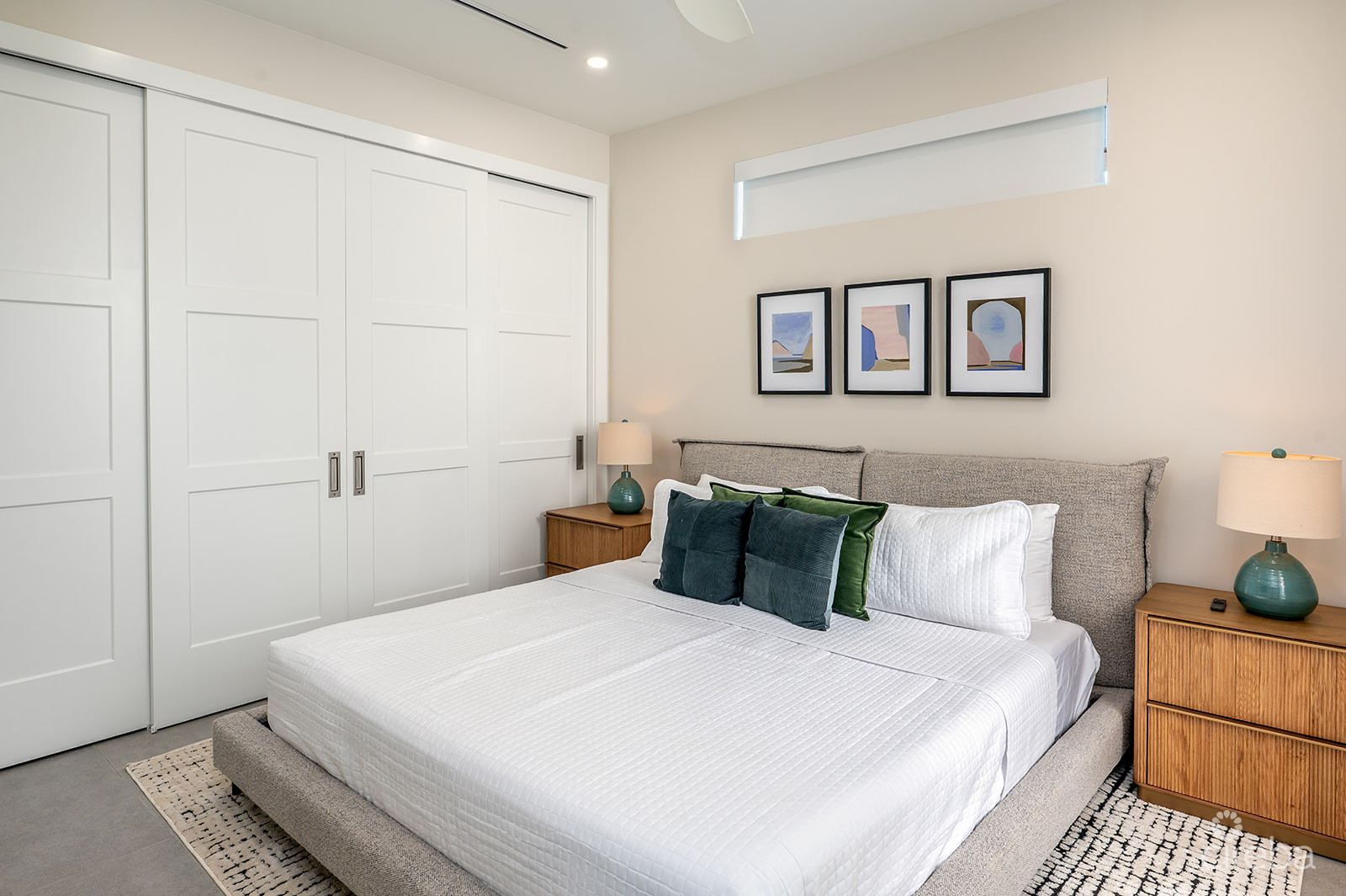 POINT WEST PENTHOUSE #20 – ONE BED GARDEN VIEW