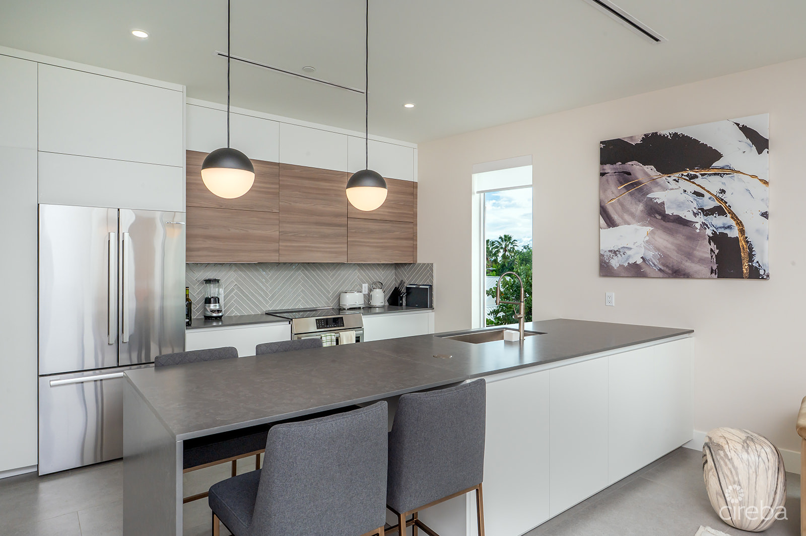 POINT WEST PENTHOUSE #20 – ONE BED GARDEN VIEW