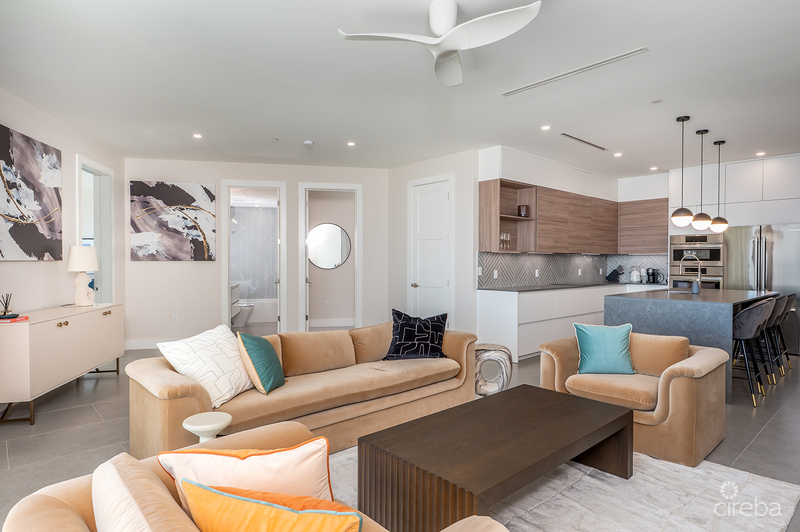 POINT WEST PENTHOUSE #24 – THREE BED OCEAN VIEW