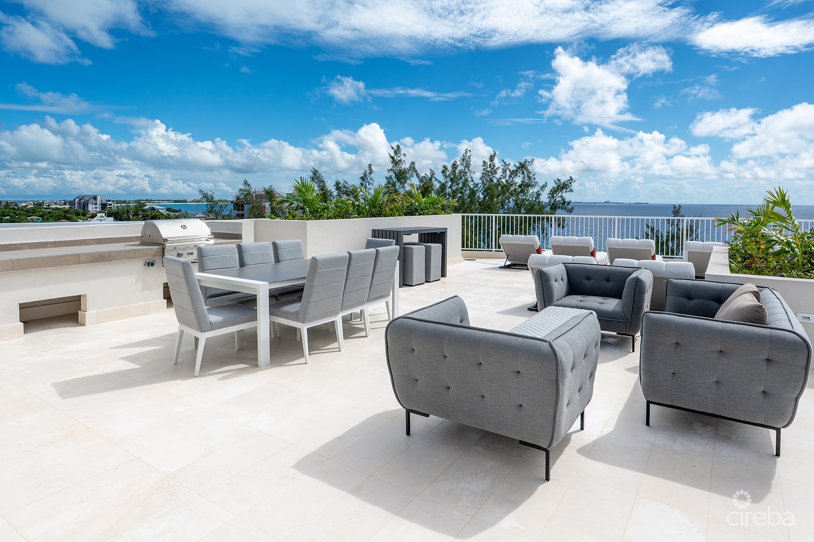 POINT WEST PENTHOUSE #24 – THREE BED OCEAN VIEW
